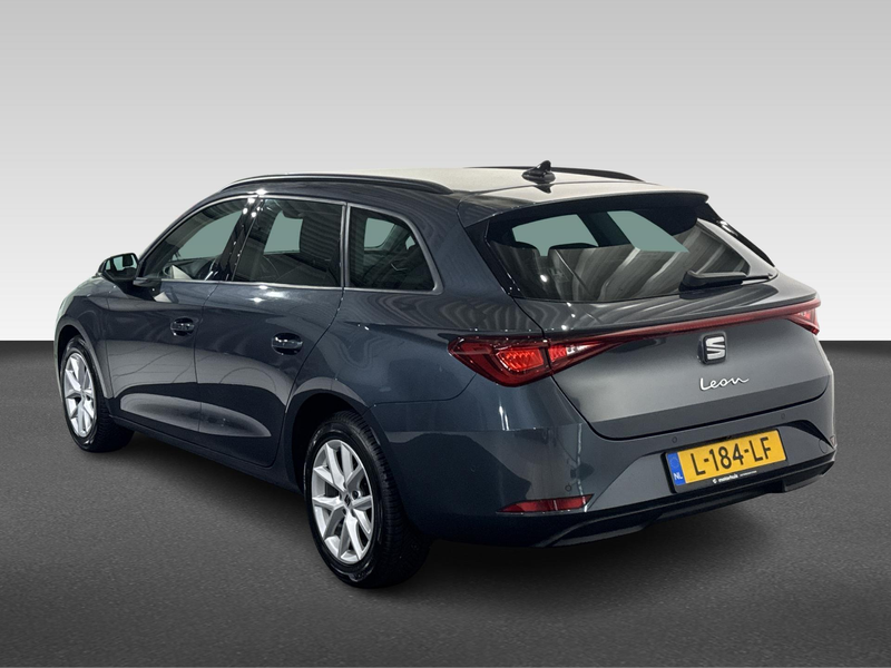 SEAT Leon Sportstourer 1.5 TSI 130pk Style Business Intense — photo 3