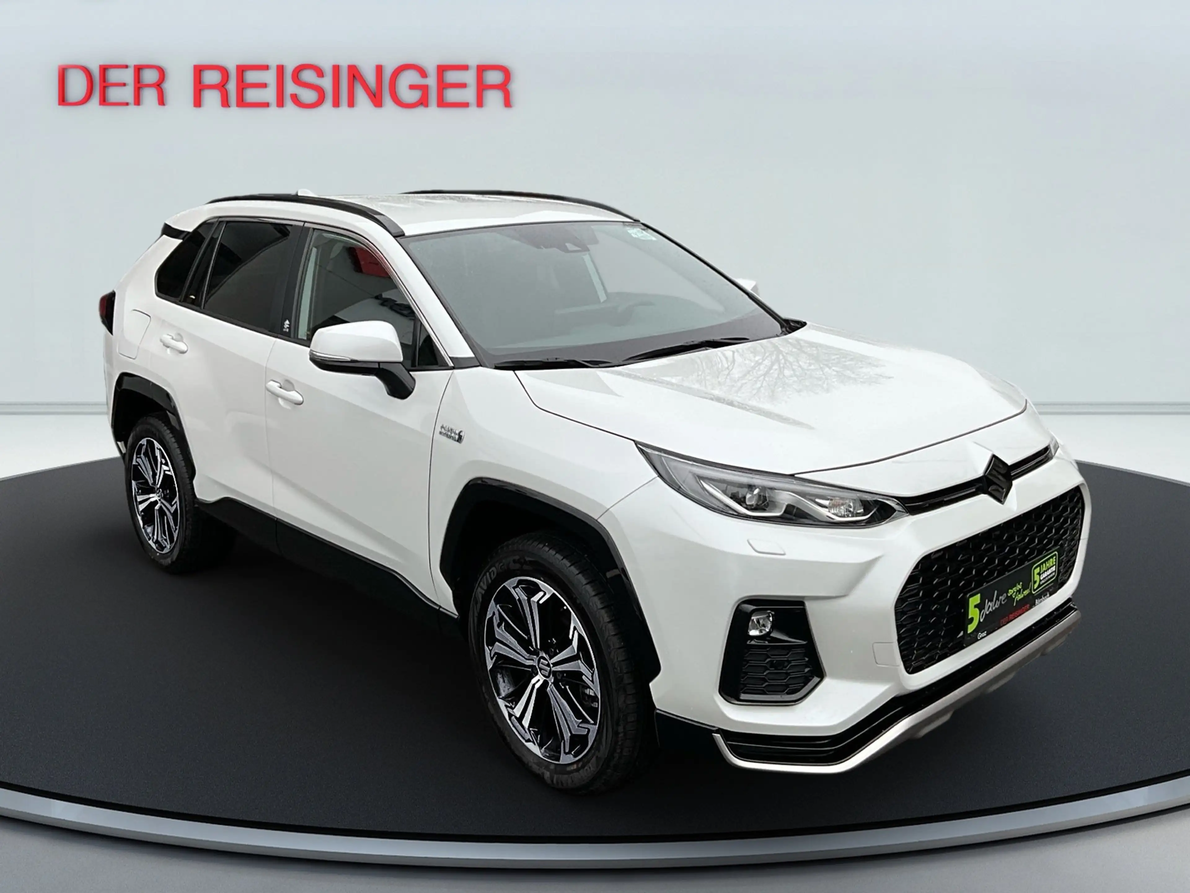 Suzuki Across AWD PHEV Automatik — photo 7