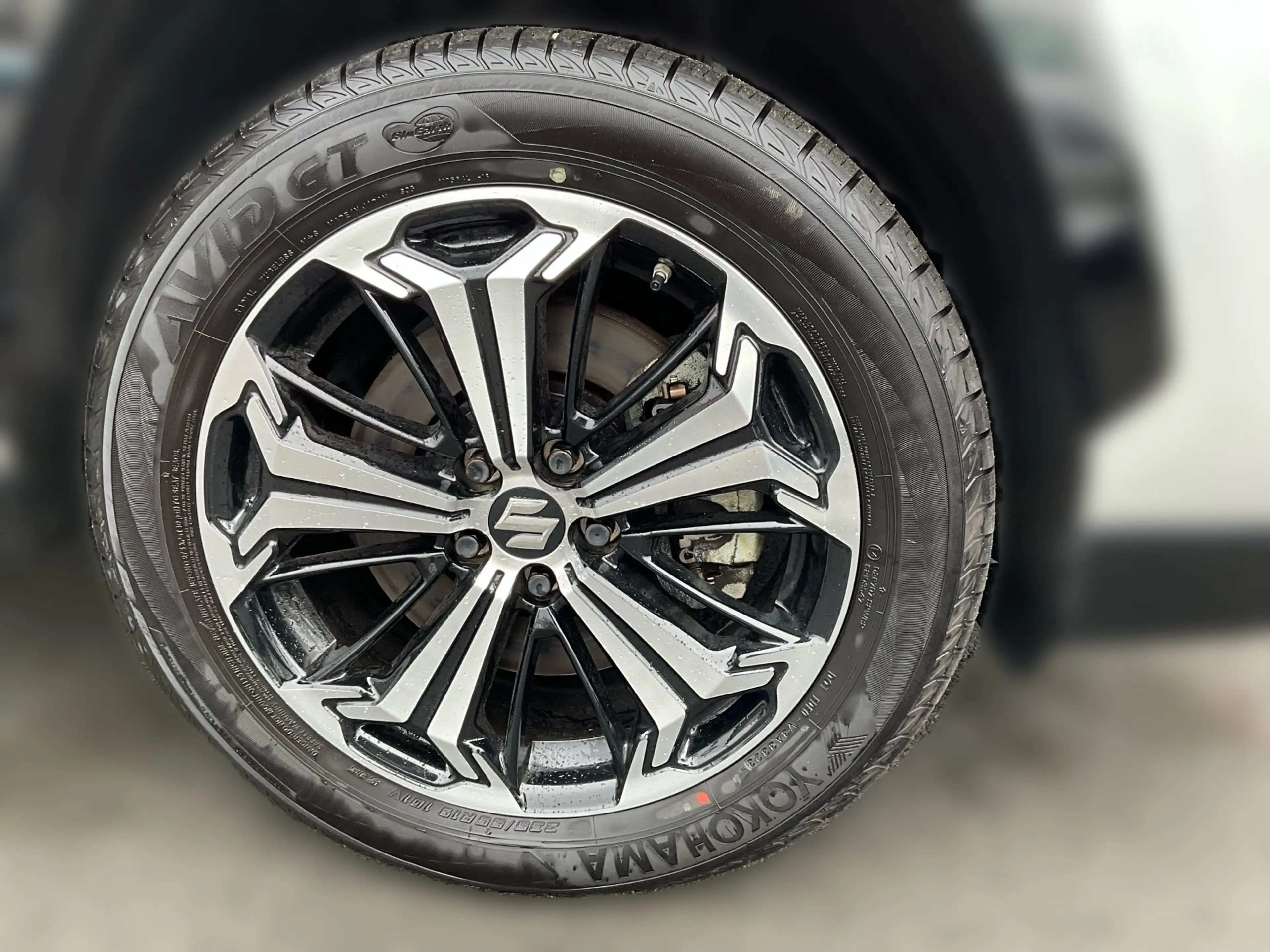 Suzuki Across AWD PHEV Automatik — photo 8