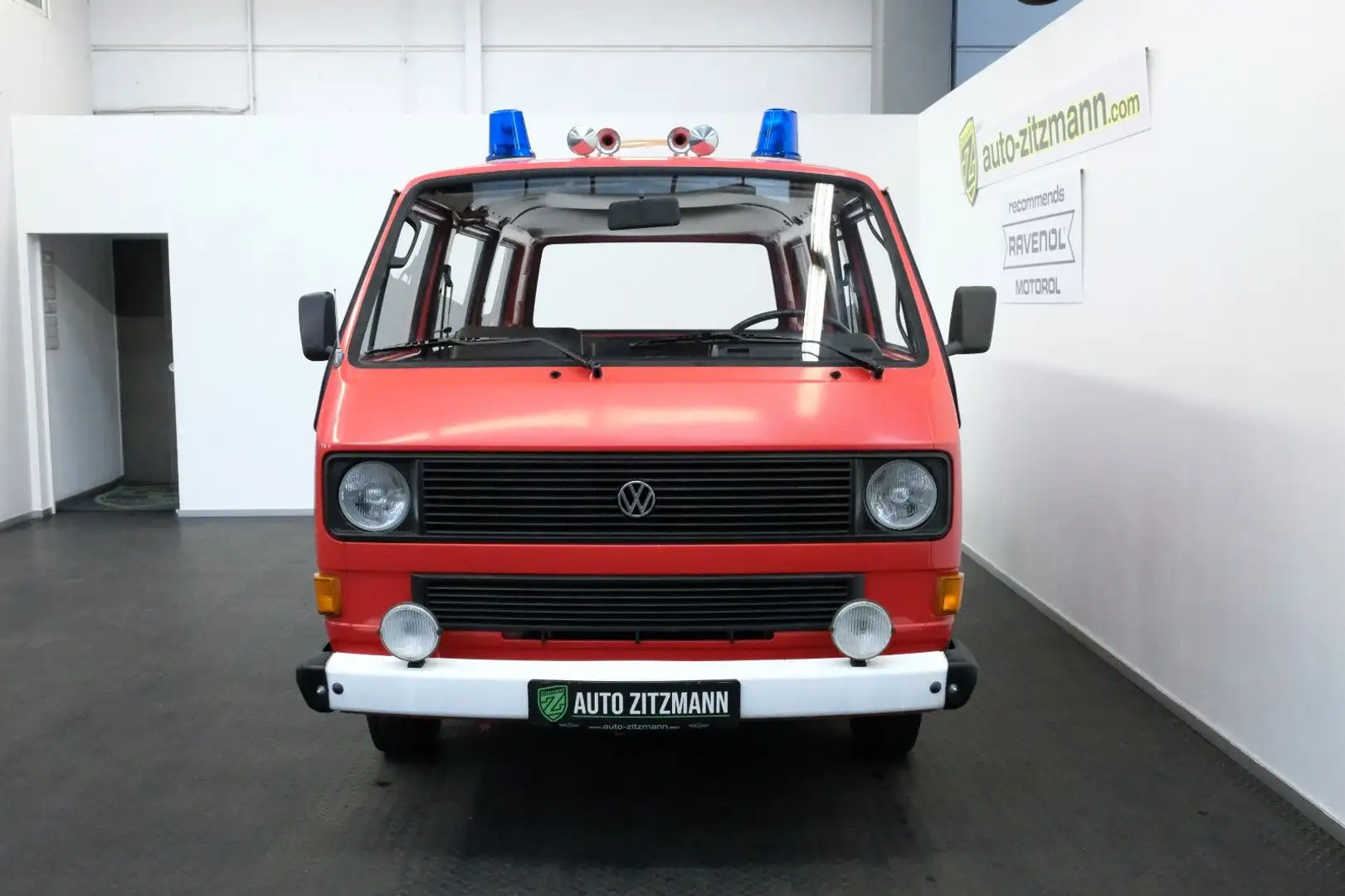 Volkswagen T3 8-Sitzer verglast ex-FEUERWEHR OLDTIMER Rood - 2