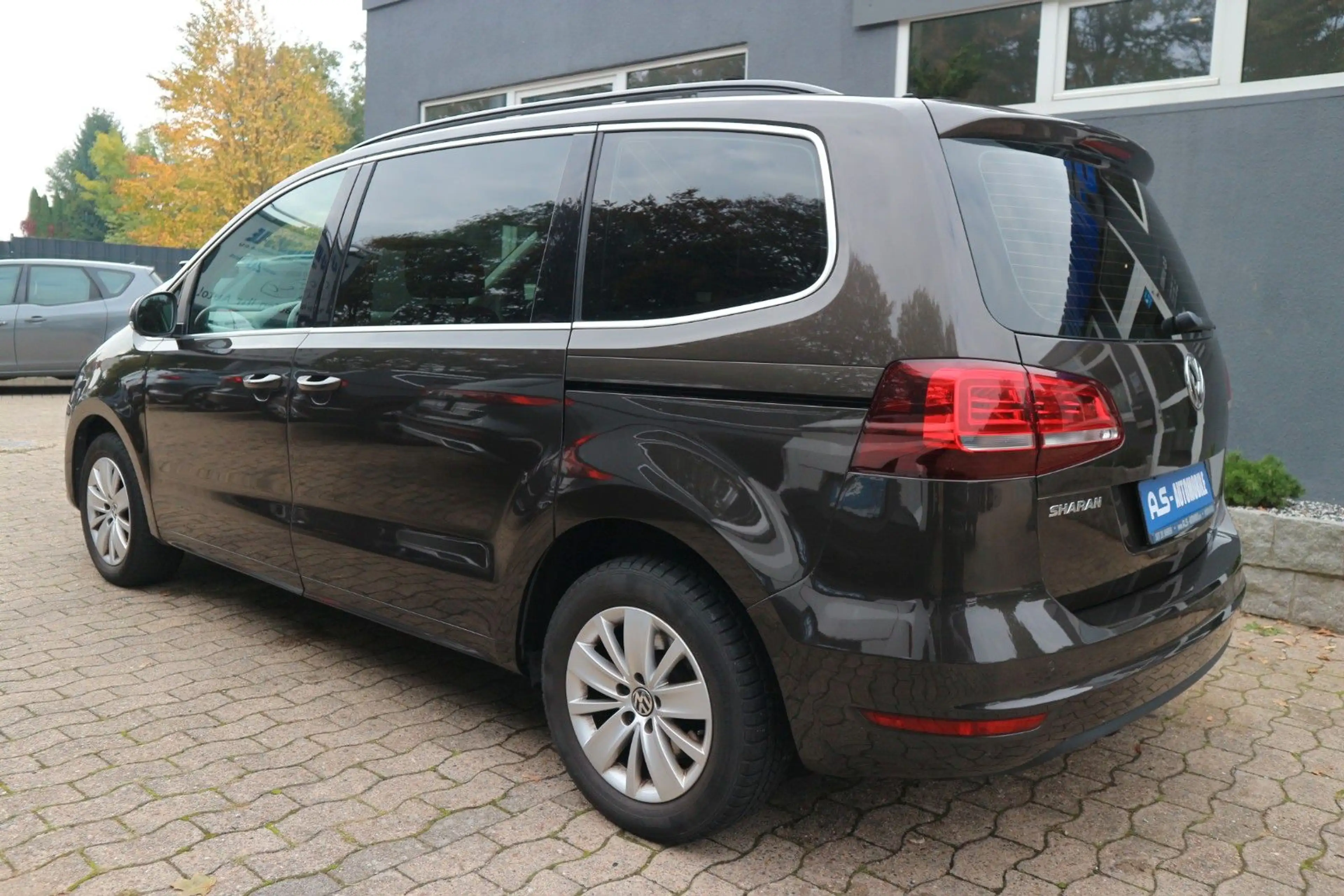 Volkswagen Sharan Comfortline *2.HD|7-SITZE|NAVI|KLIMA|PDC* — photo 4