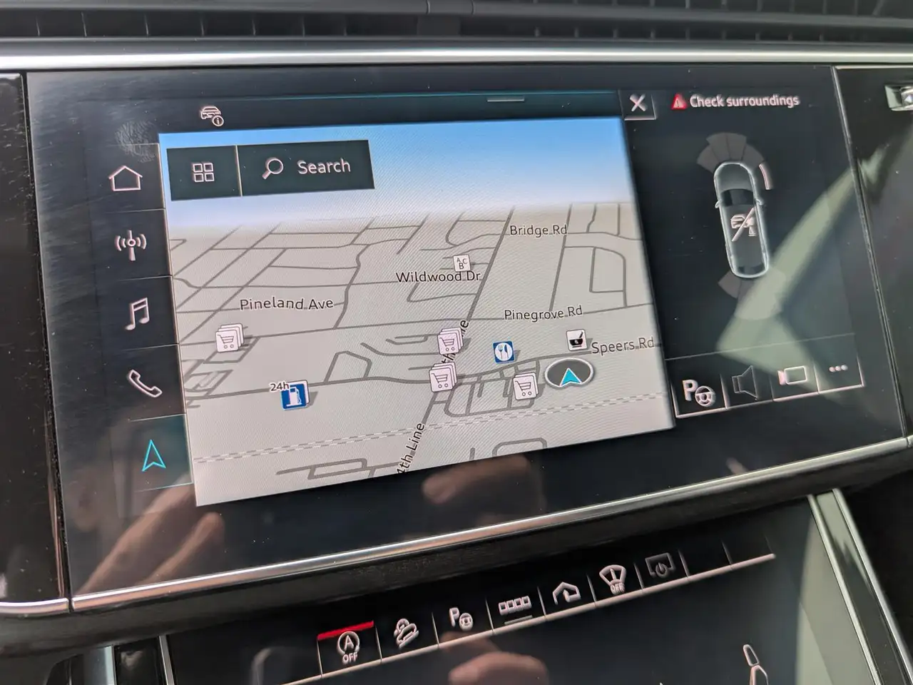 Audi Q8 photo Audi Q8