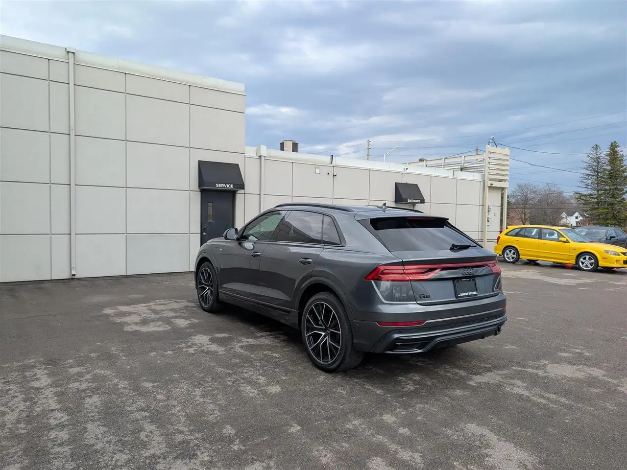 Audi Q8 photo Audi Q8