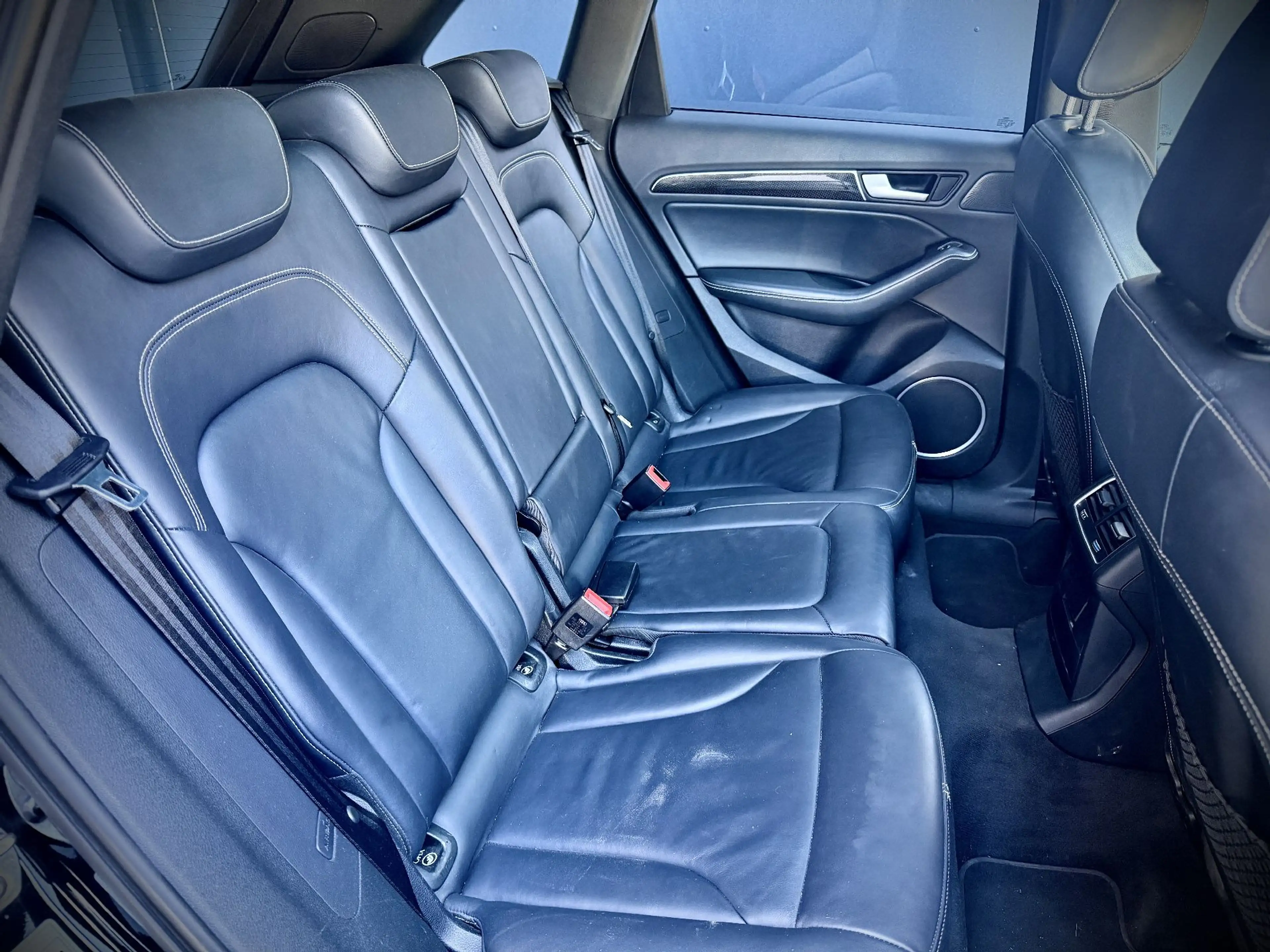 Audi SQ5 3.0 TDI quattro — photo 14