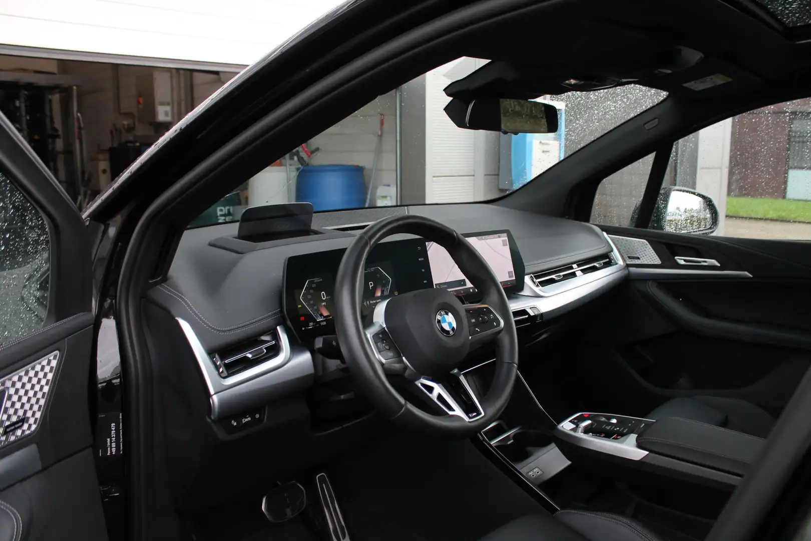 BMW 223 2 Serie Active Tourer 223i High Executive M Sport Zwart - 2