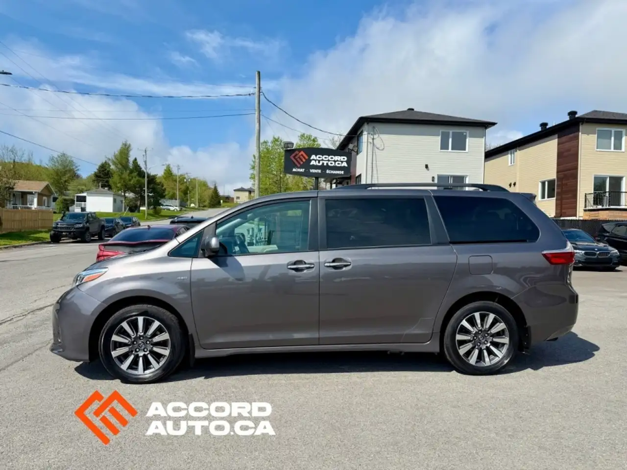 Toyota Sienna fotografie Toyota Sienna