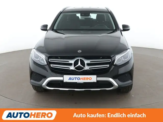 Mercedes-Benz GLC view 9