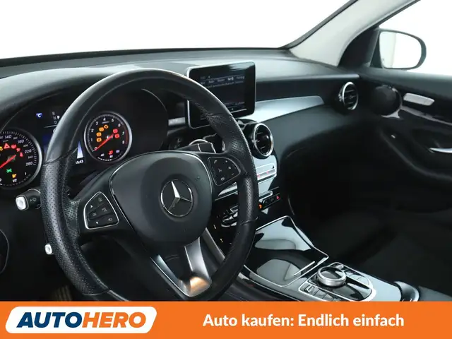 Mercedes-Benz GLC view 11