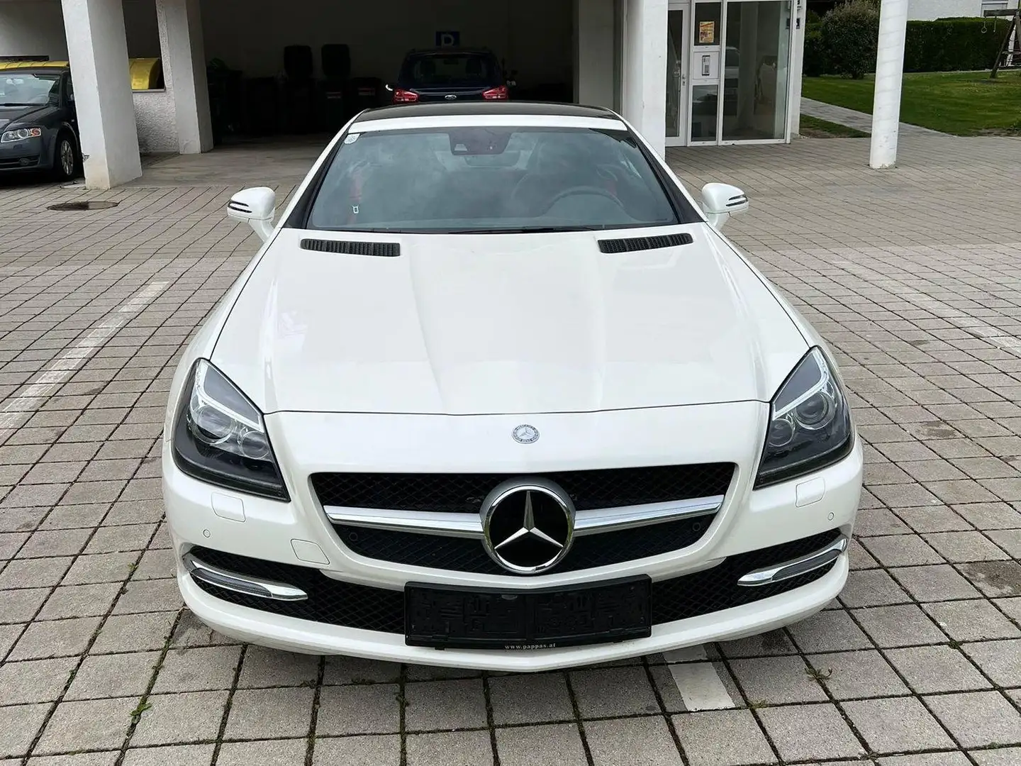 Mercedes-Benz SLK 350 BlueEfficiency+Aut. Weiß - 2