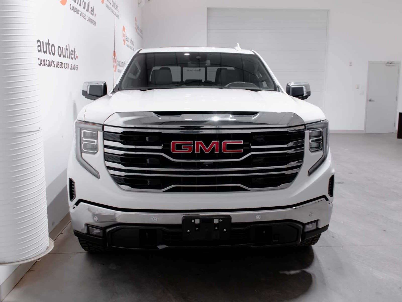 2024 GMC Sierra 1500 SLT 3.0L I6 TURBO DIESEL 4WD, HTD & COOLED SEATS, — снимка 1