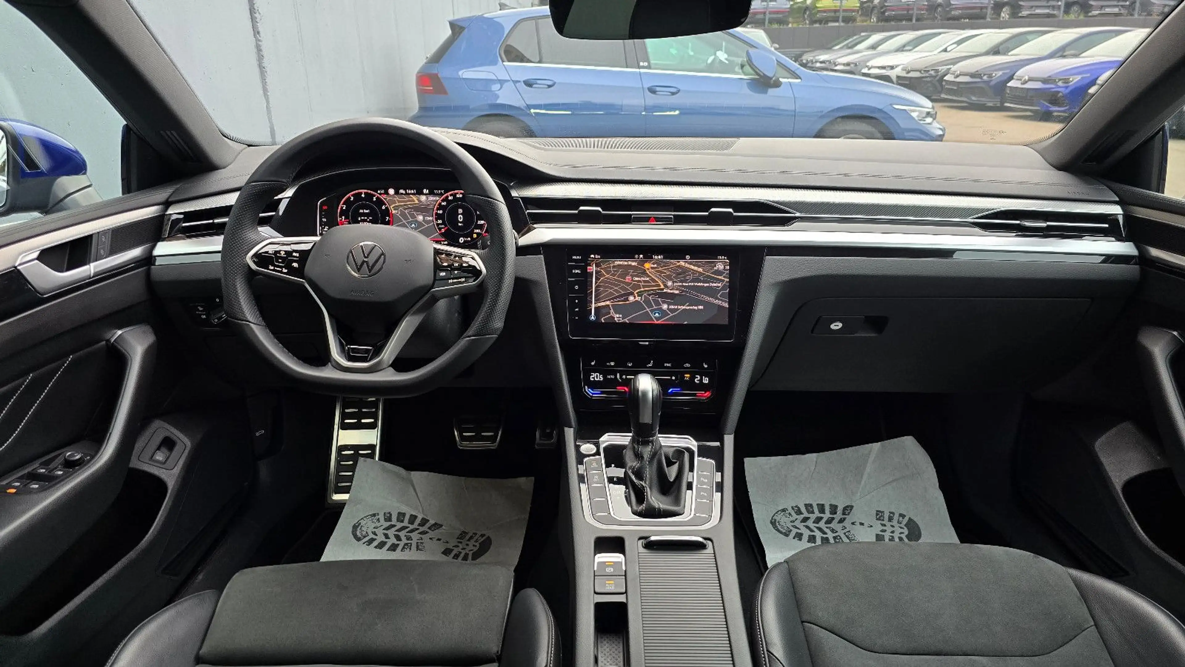 Volkswagen Arteon 2.0 TSI DSG 3 x R-Line Pano/ACC/Kamera — photo 5