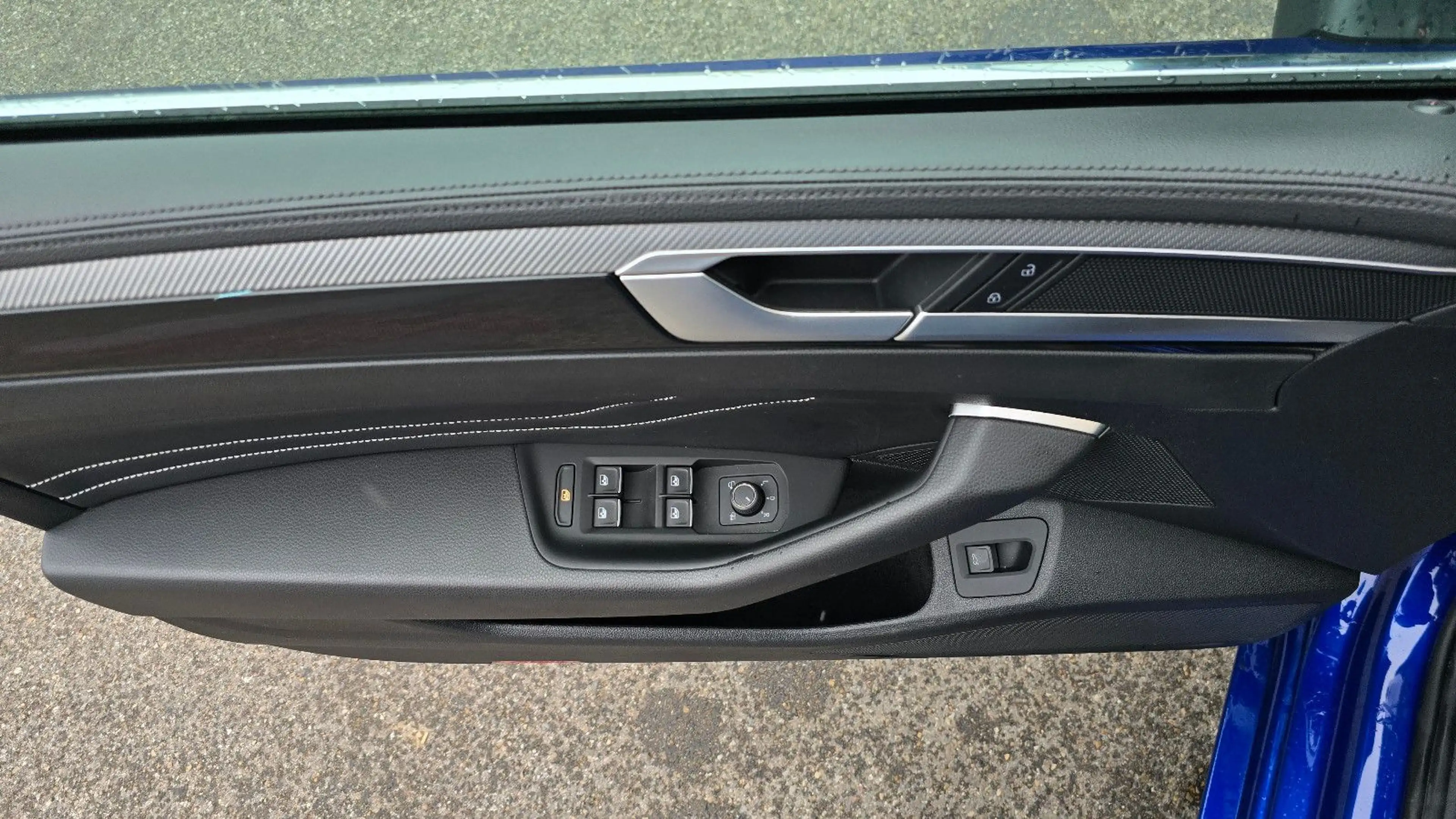 Volkswagen Arteon 2.0 TSI DSG 3 x R-Line Pano/ACC/Kamera — photo 15