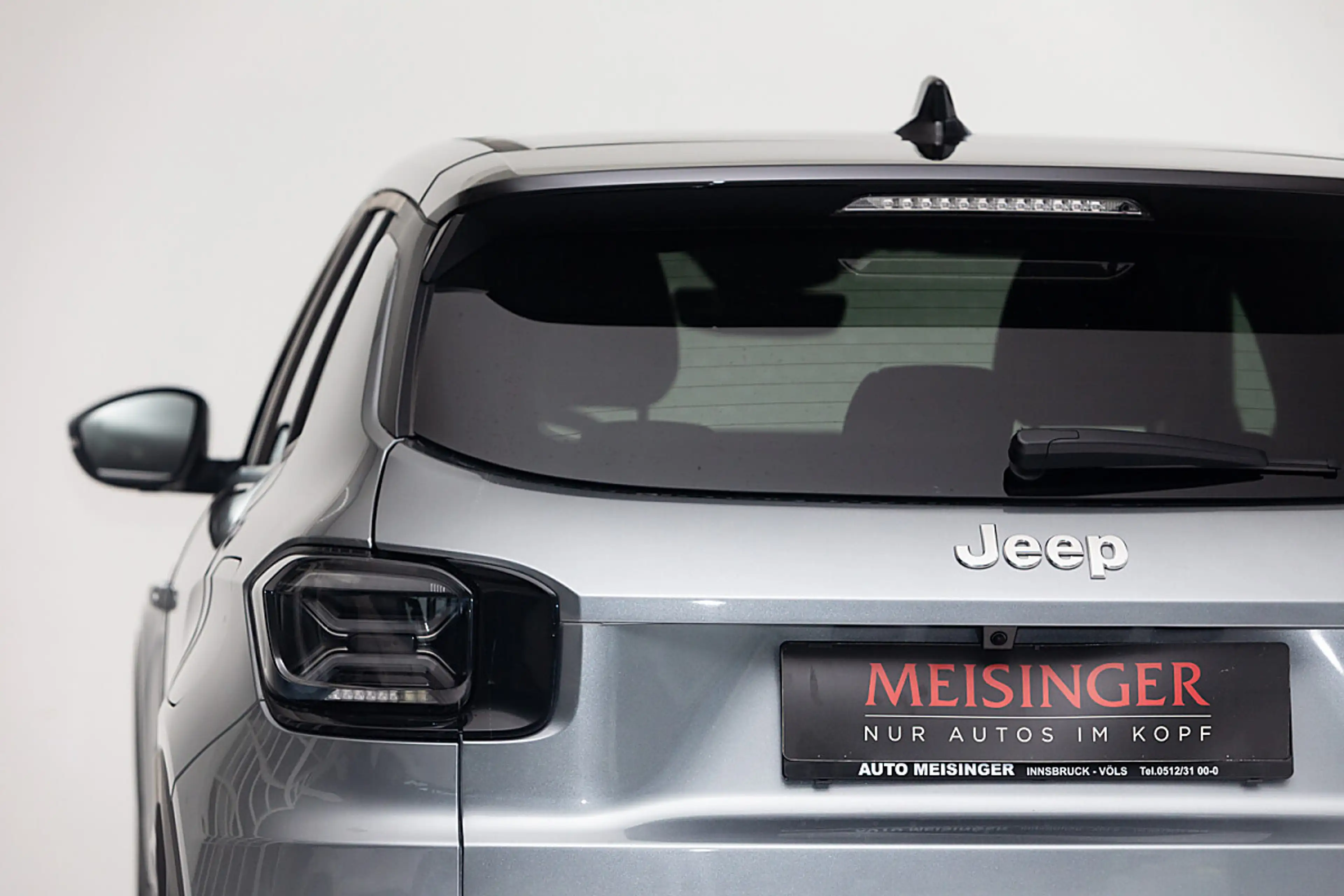 Jeep Avenger 1.2 Mild-Hybrid Summit Mild-Hybrid — photo 4