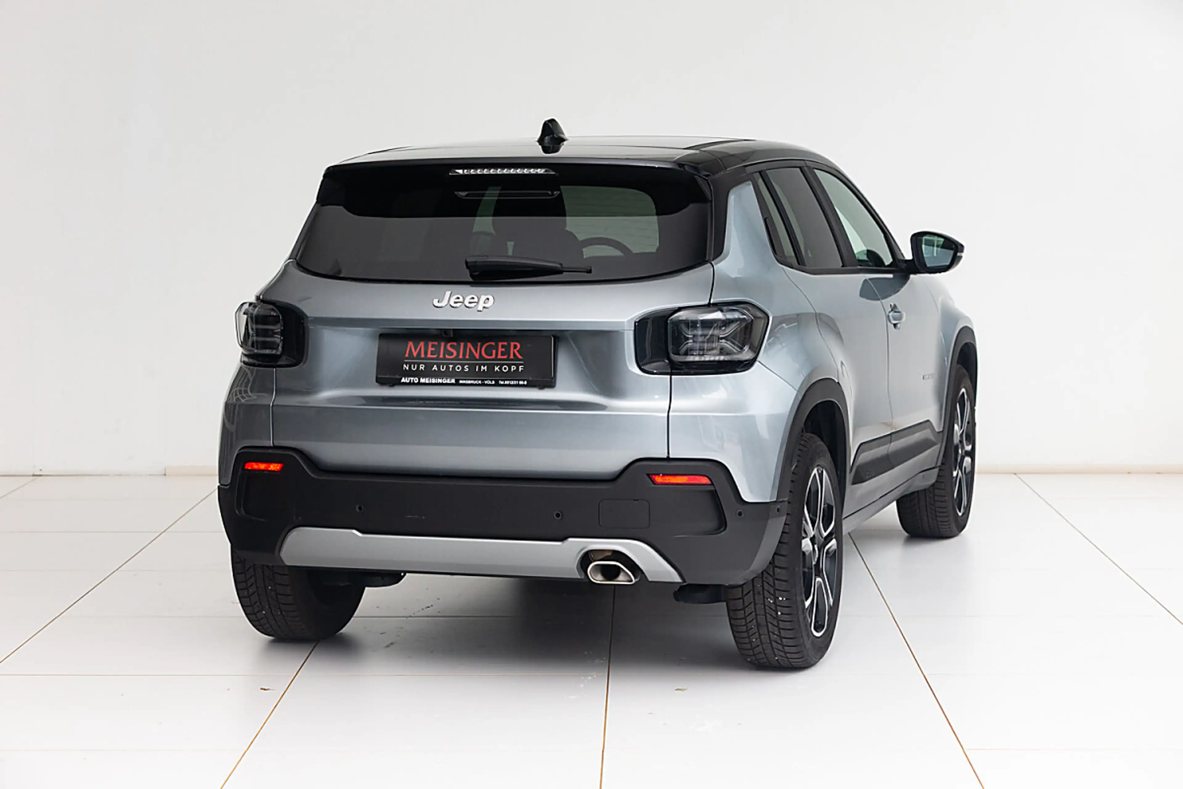 Jeep Avenger 1.2 Mild-Hybrid Summit Mild-Hybrid — photo 3
