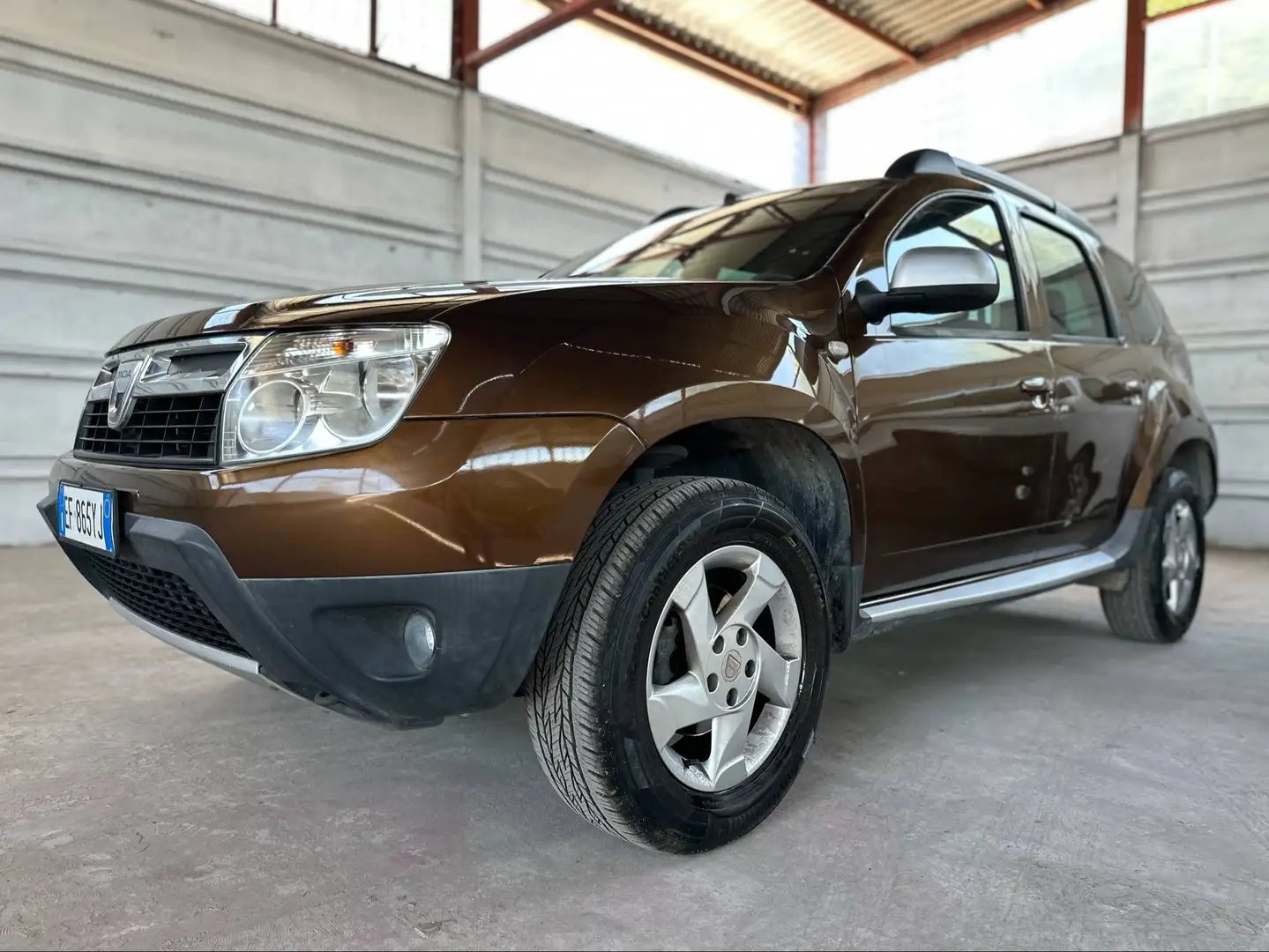 Dacia Duster Duster 1.5 dci Laureate 4x2 110cv Marrón - 1