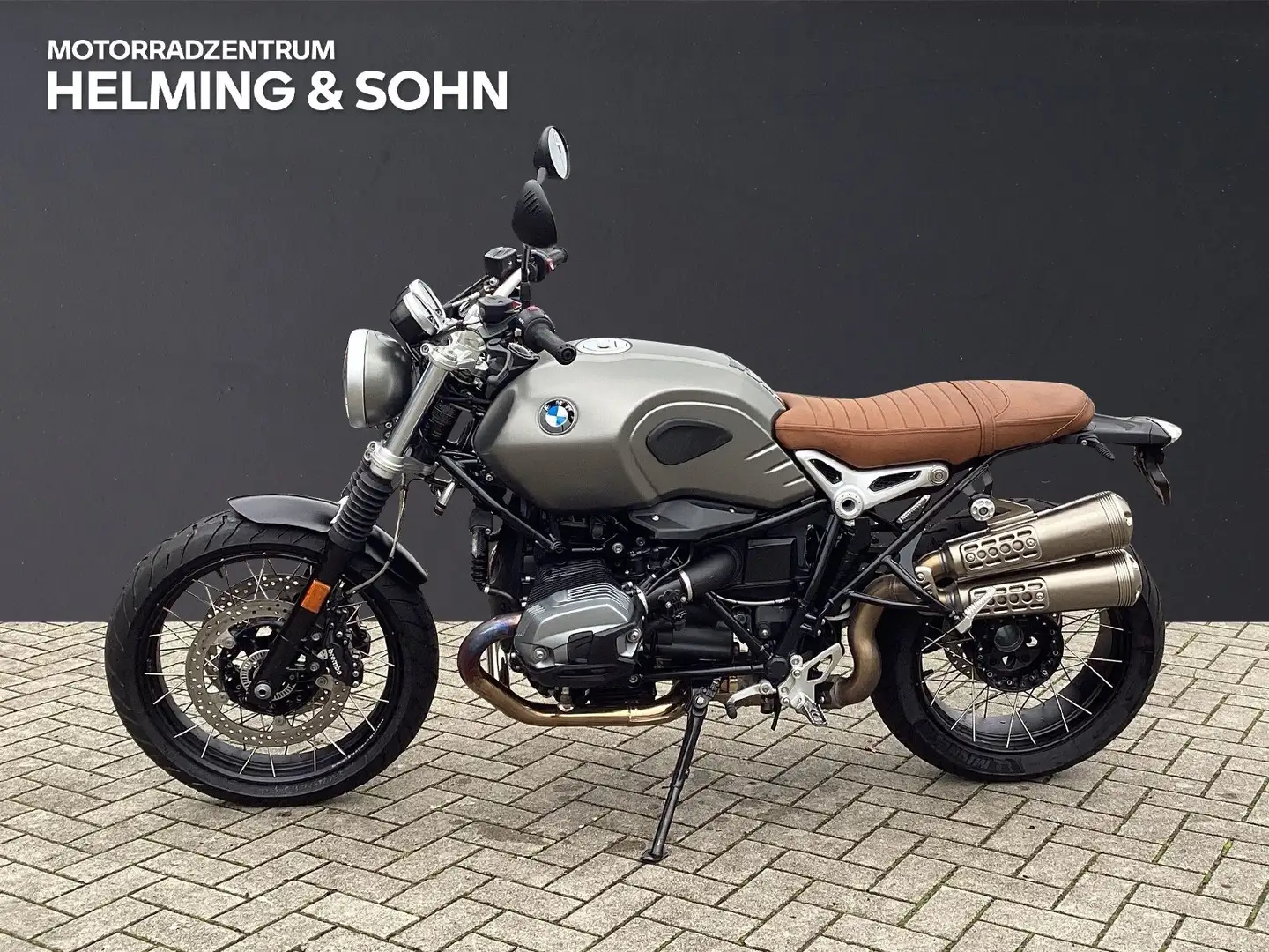 BMW R nineT Scrambler Plateado - 2