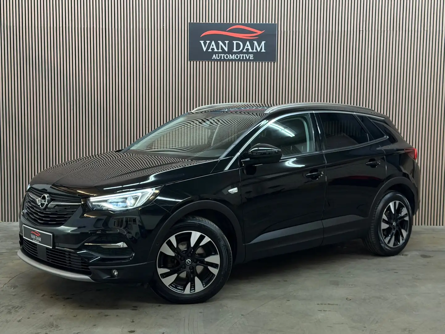 Opel Grandland X 1.2 Turbo Business Executive 2020 LED CAMERA LEDER Noir - 1
