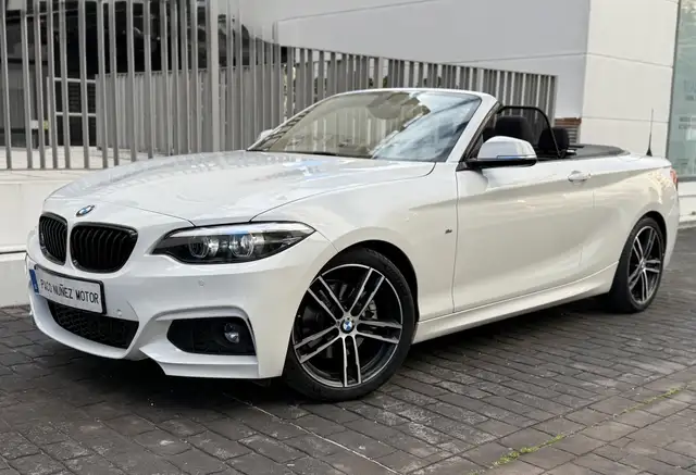 BMW 220 220iA Cabrio