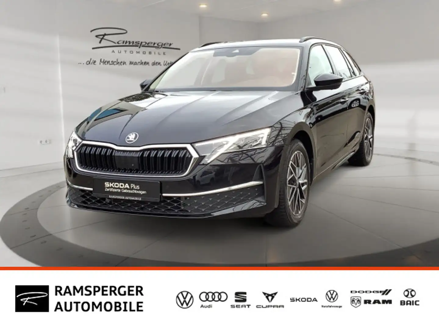 Skoda Octavia Combi 2.0 TDI DSG Tour AHK Matrix Standh Schwarz - 1
