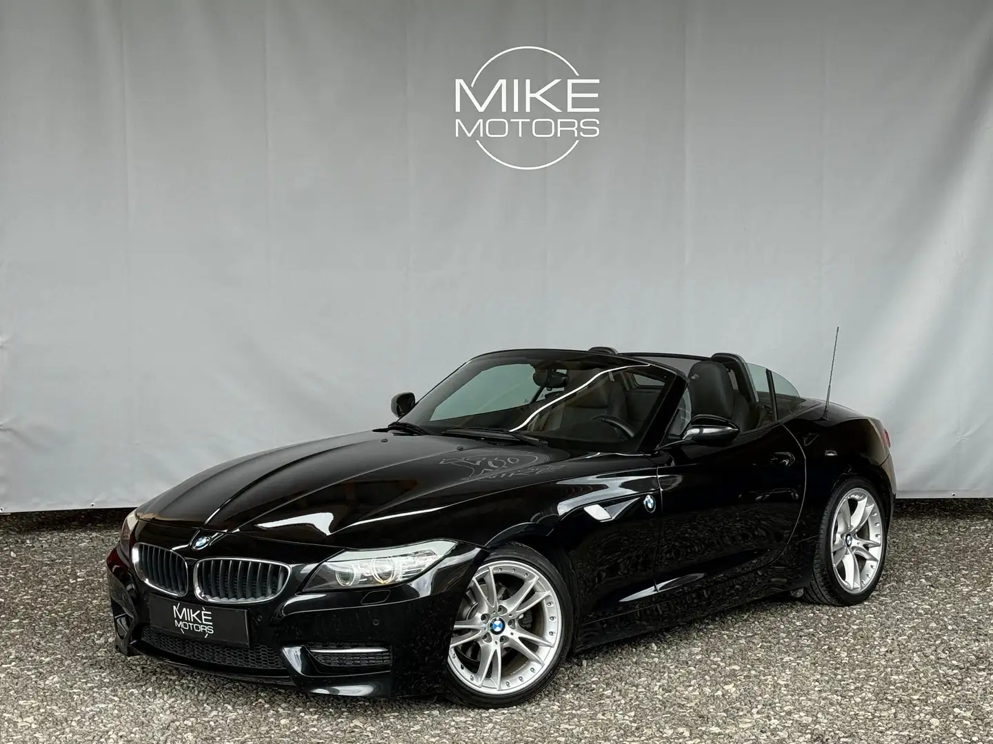 BMW Z4 sDrive 23i Schwarz - 1