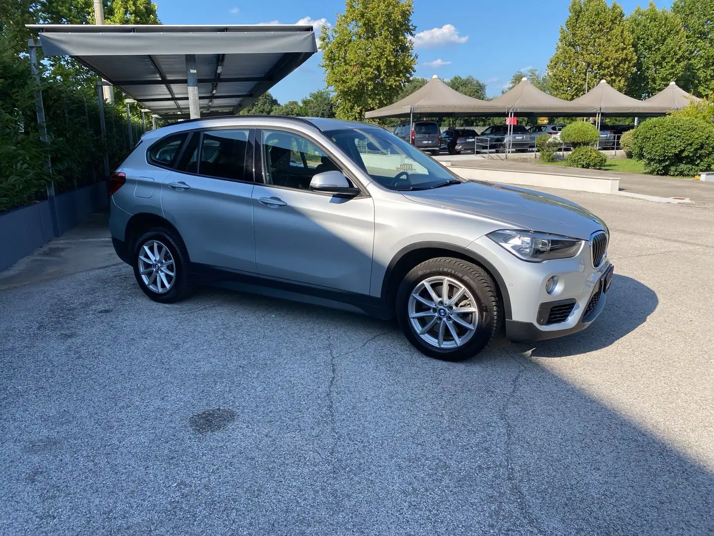 BMW X1 xDrive20d Business Grigio - 1