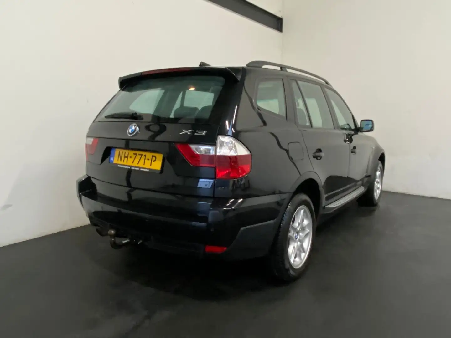 BMW X3 2.0d High Executive Automaat. Nette Auto! Schwarz - 2
