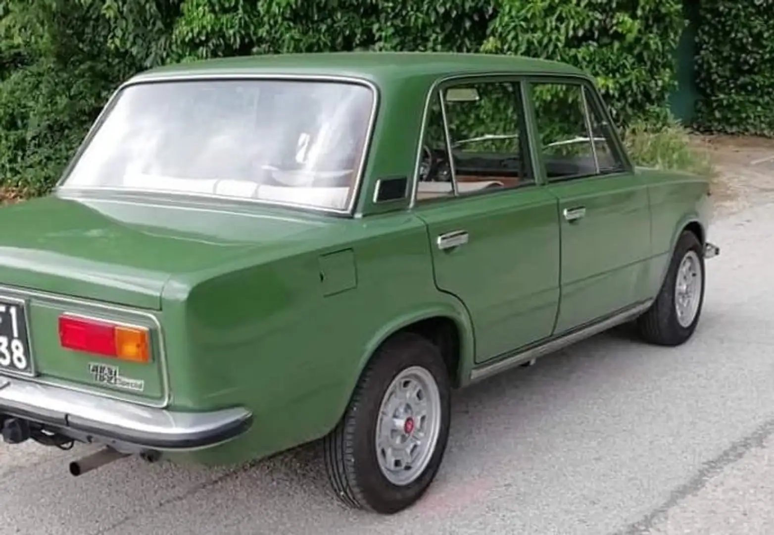 Fiat 124 Coupè 124 SPECIAL BERLINA 1400 MONO Verde - 2