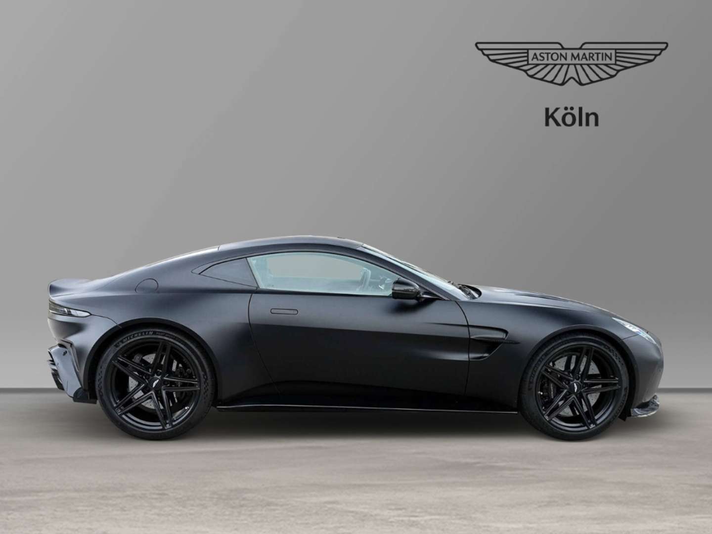 Aston Martin Vantage Coupe V8 Satin Onyx Black - - Joinsteer - #2