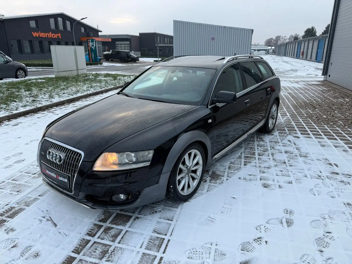 Audi A6 Allroad quattro 3.0 TDI Schwarz - 1