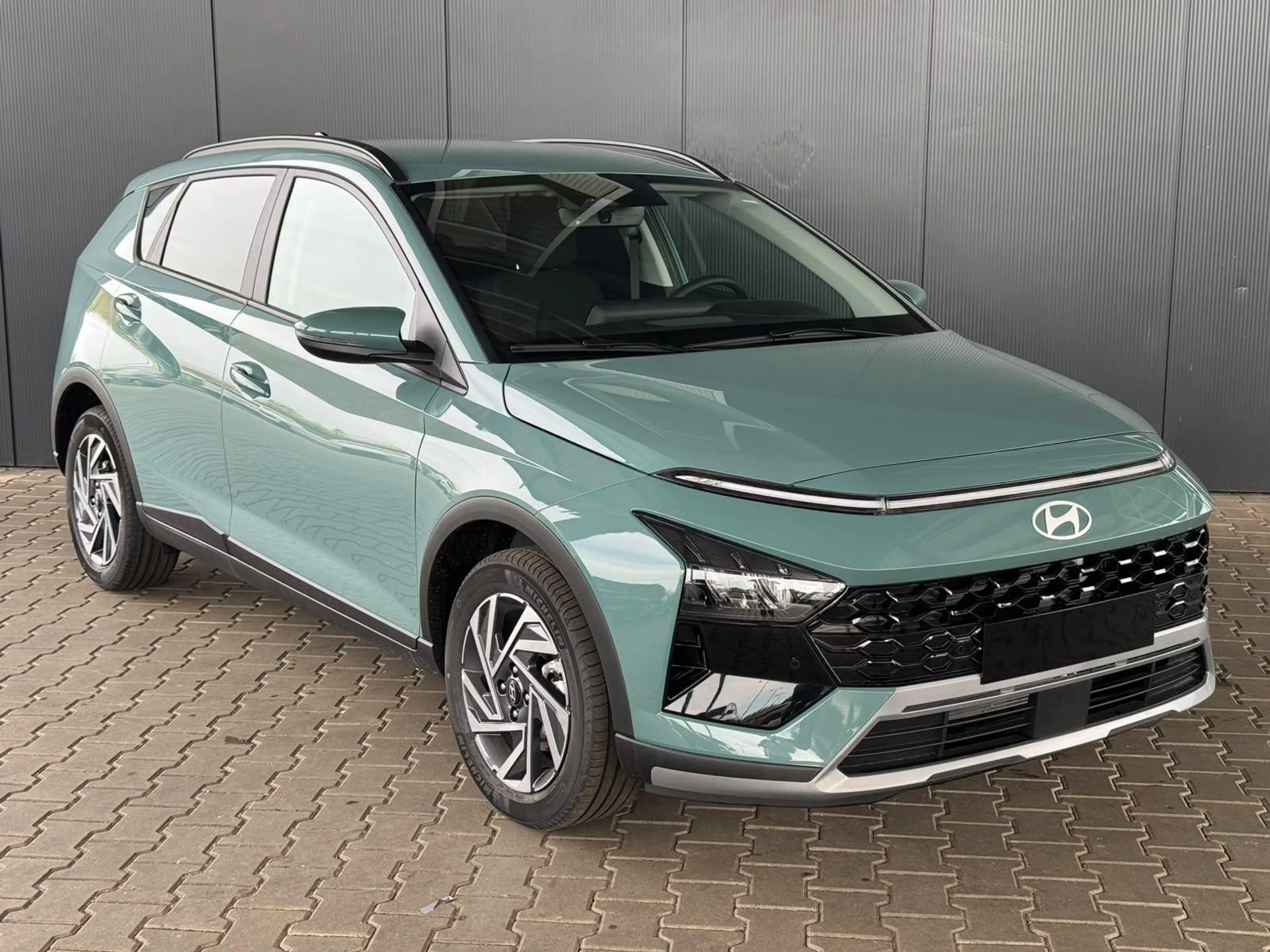 Hyundai BAYON Comfort Plus 1.0 T-GDI 7-DCT AT / Tempomat / Kamer — photo 4