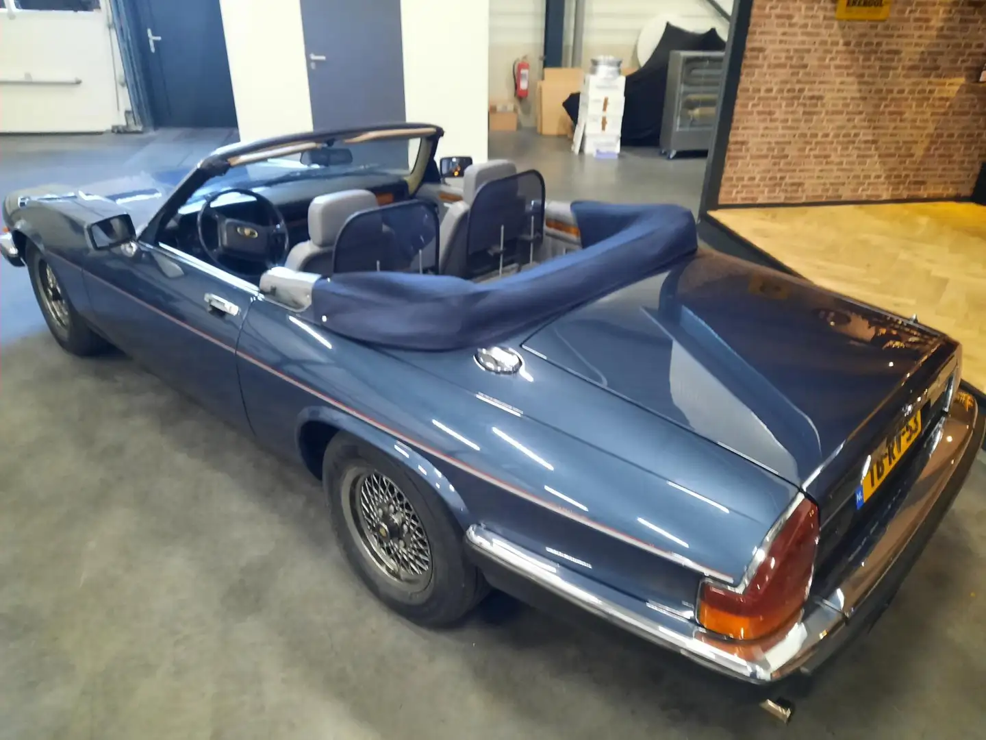 Jaguar XJS 5.3 V12 Convertible Blauw - 2