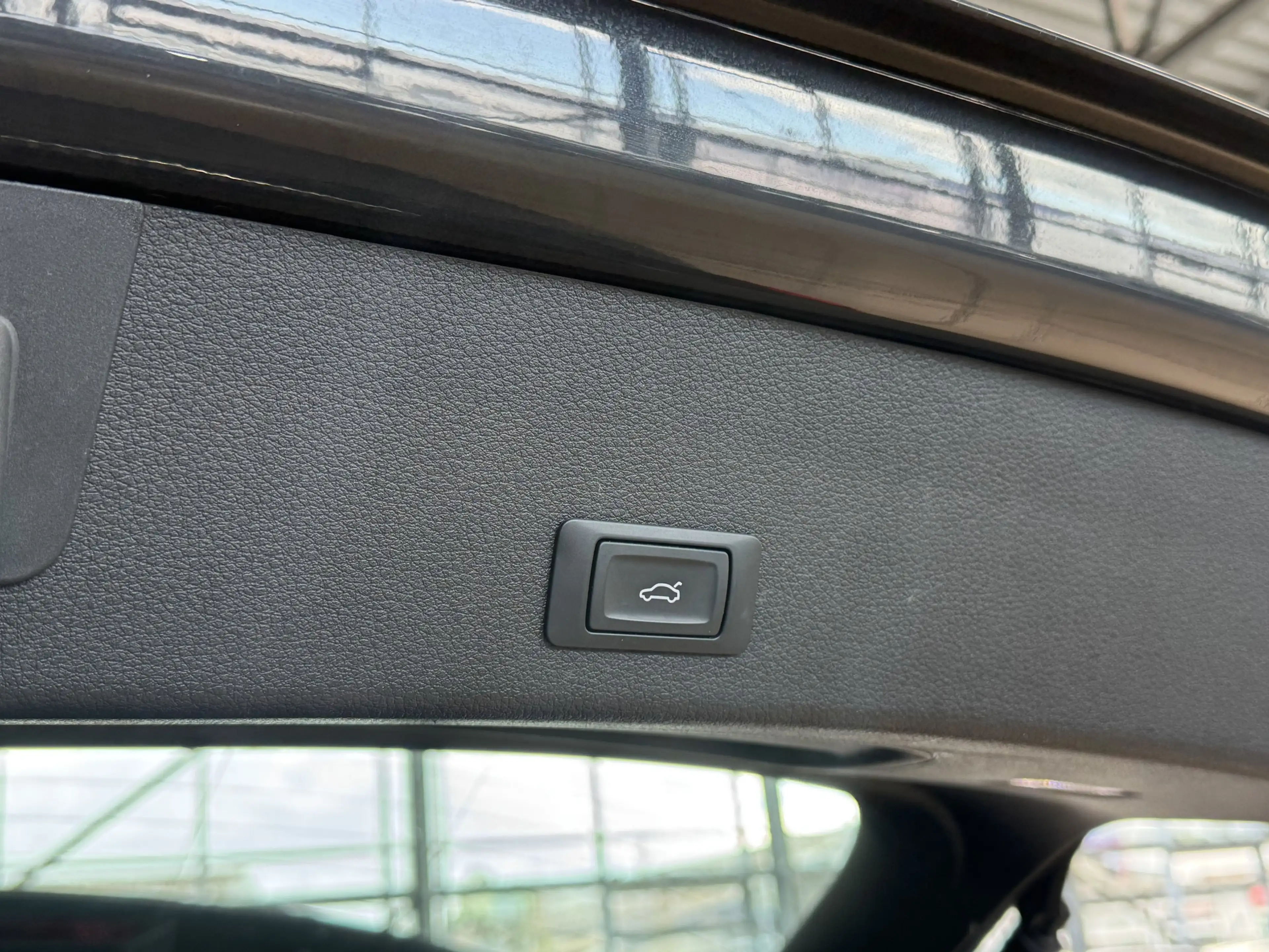 Audi Q8 e-tron 50 Quattro Advanced R.Cam Navi AHK SHZ — photo 9