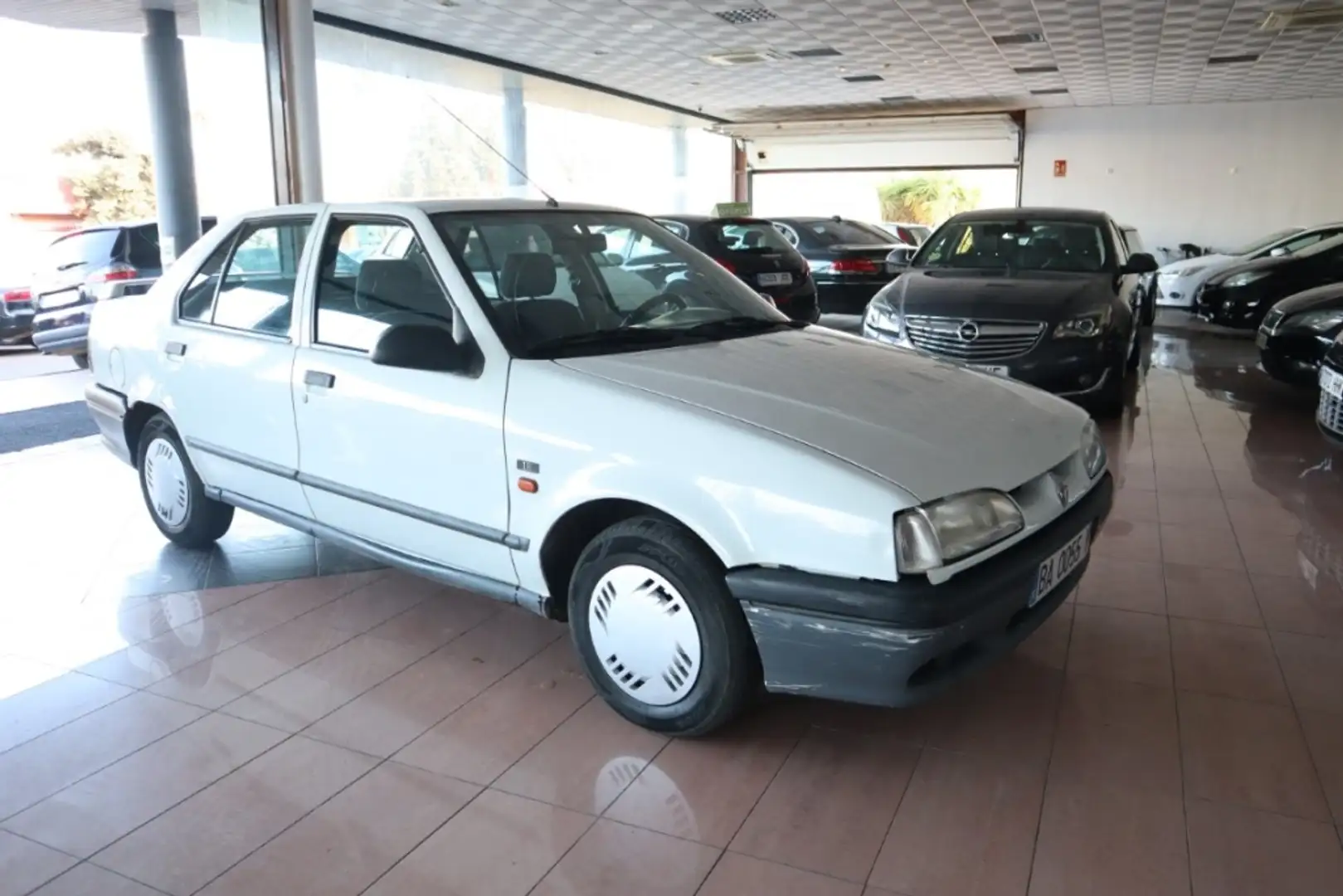 Renault R 19 1.8 Adagio Blanco - 2