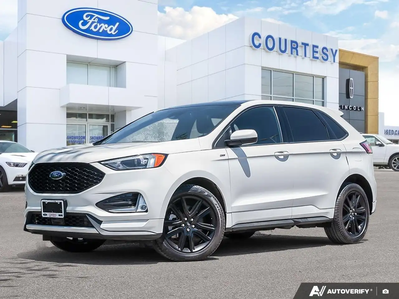 2024 Ford Edge