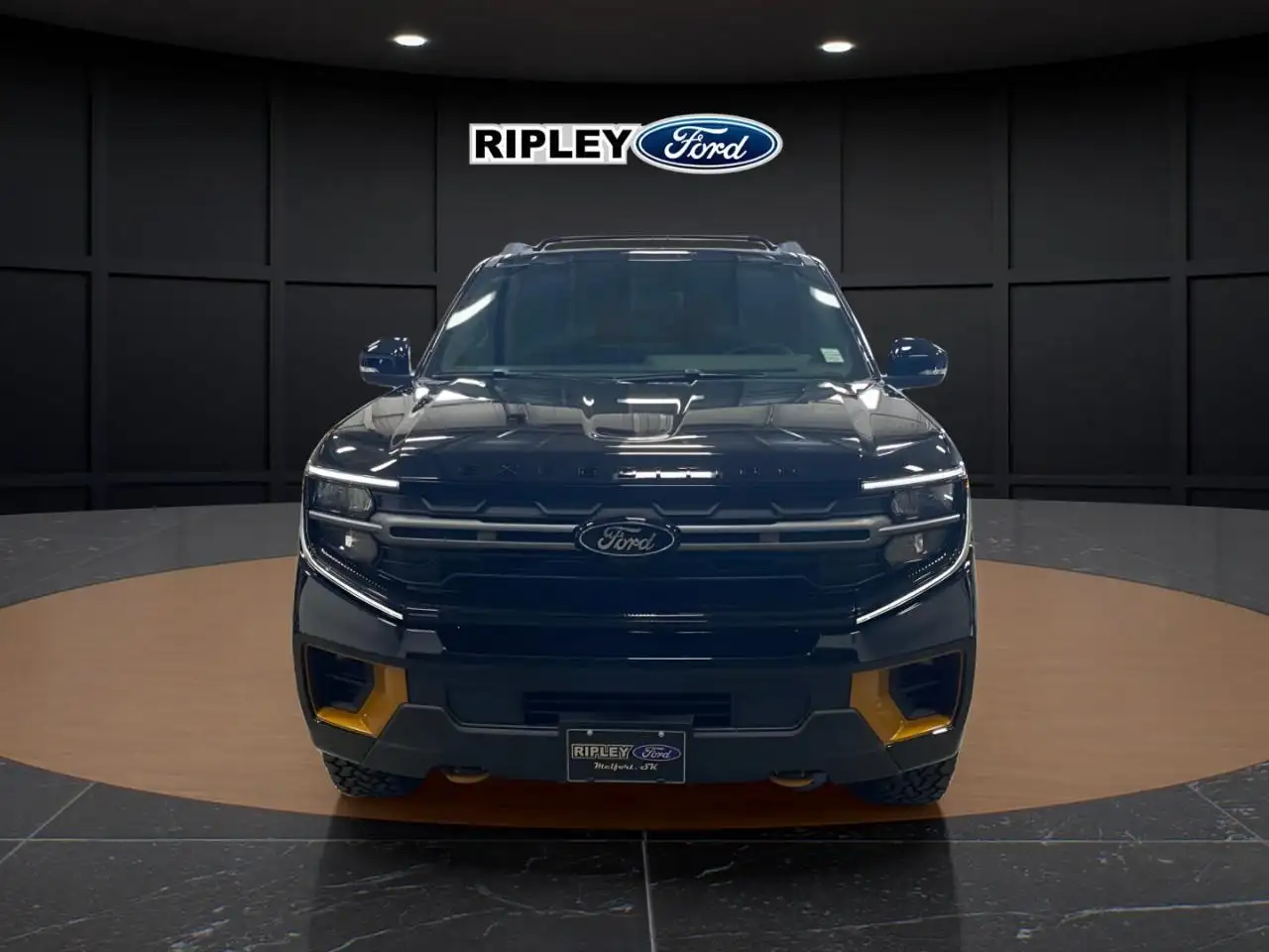 Ford Expedition снимка Ford Expedition