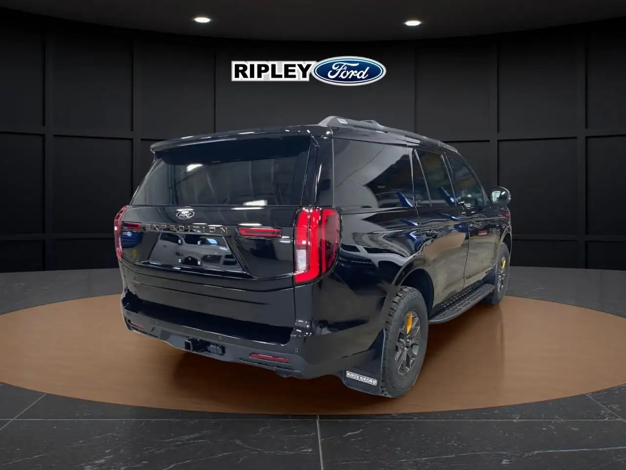 Ford Expedition снимка Ford Expedition