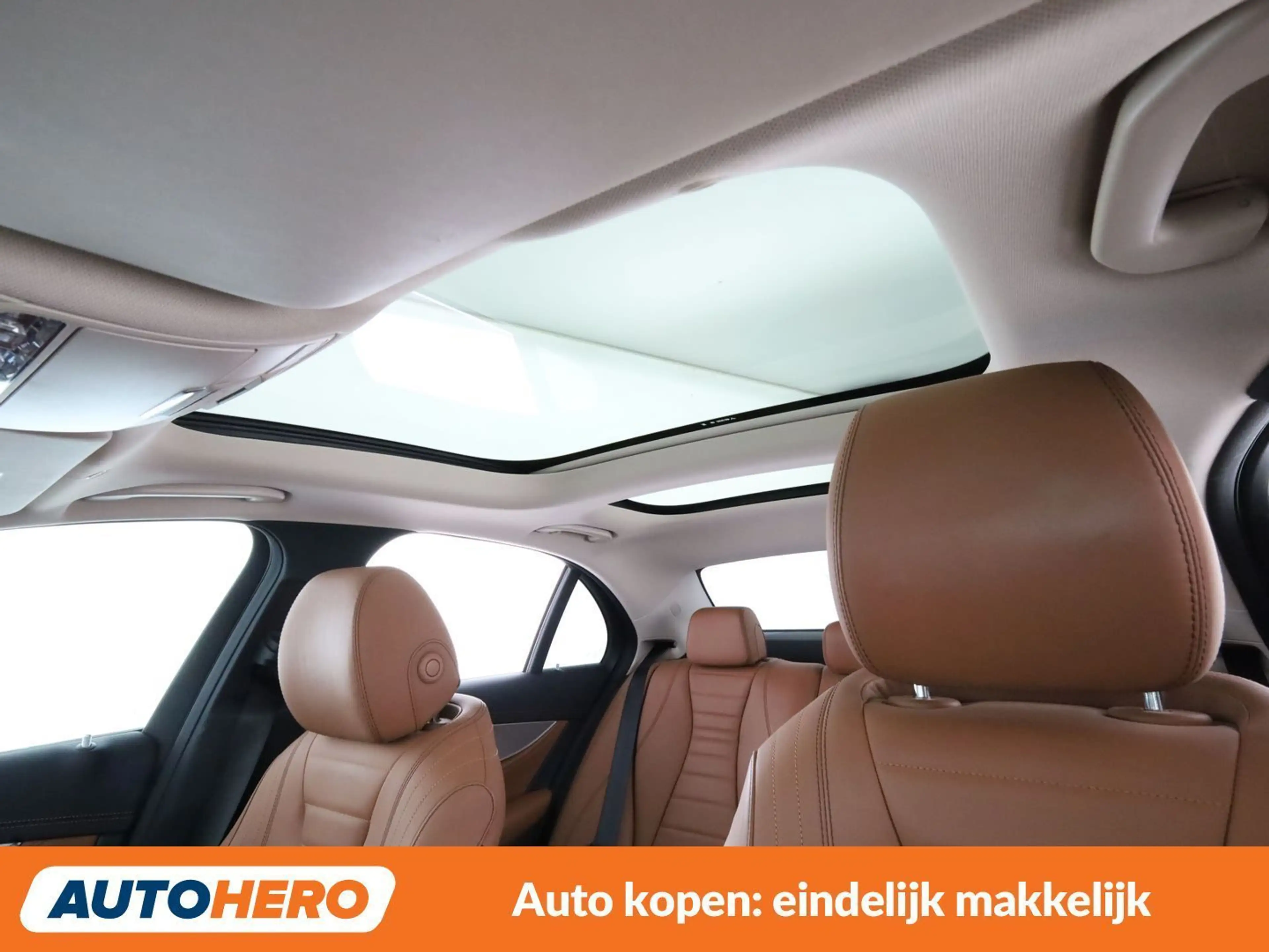 Mercedes-Benz E 250 E 250 AMG Line — photo 33