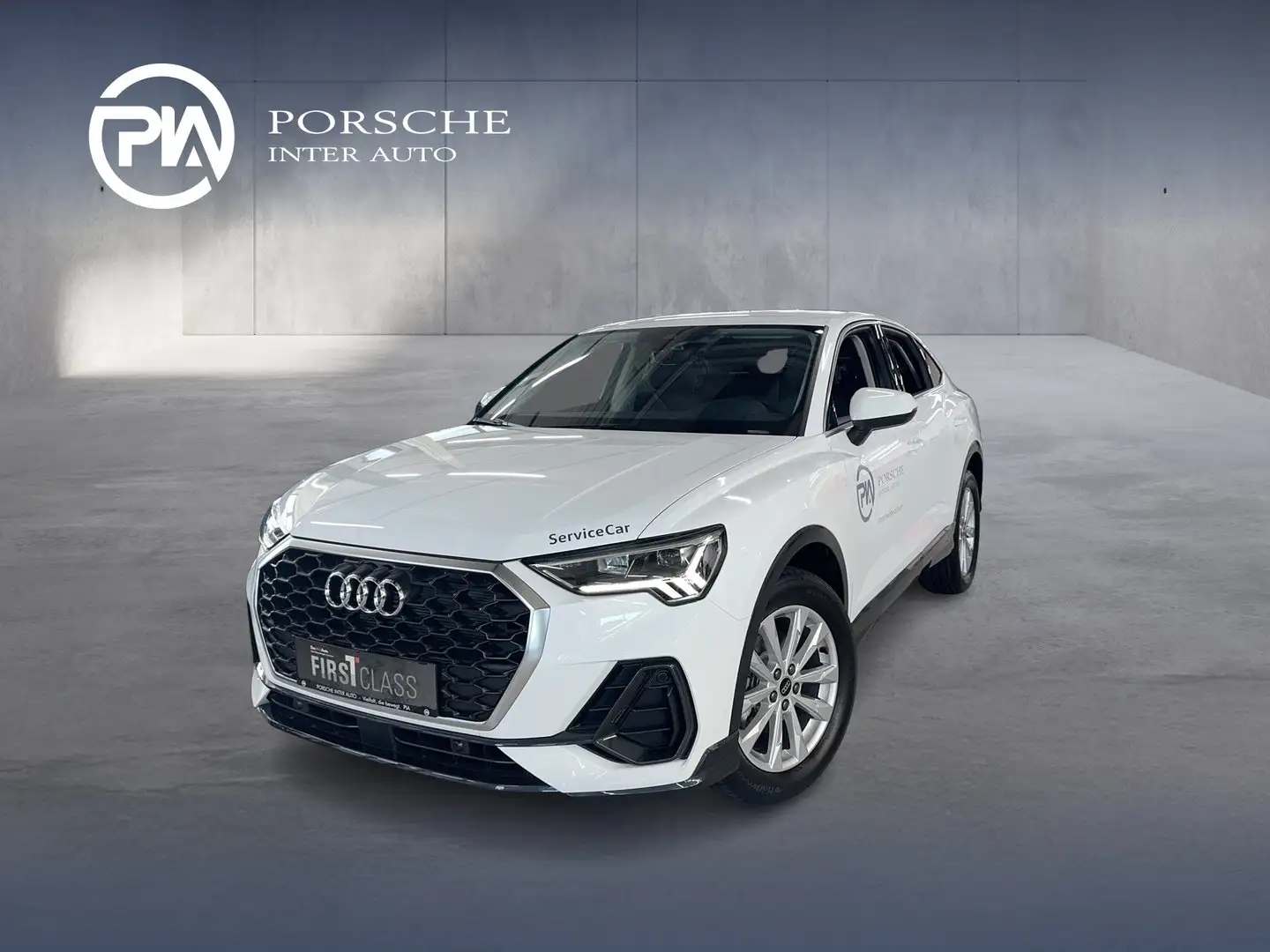 Audi Q3 35 TFSI intense Blanc - 1