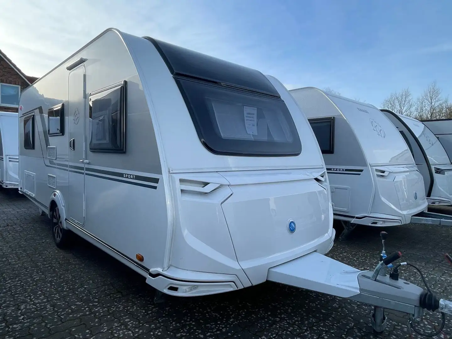 Knaus Sport 540 UE Blanc - 1
