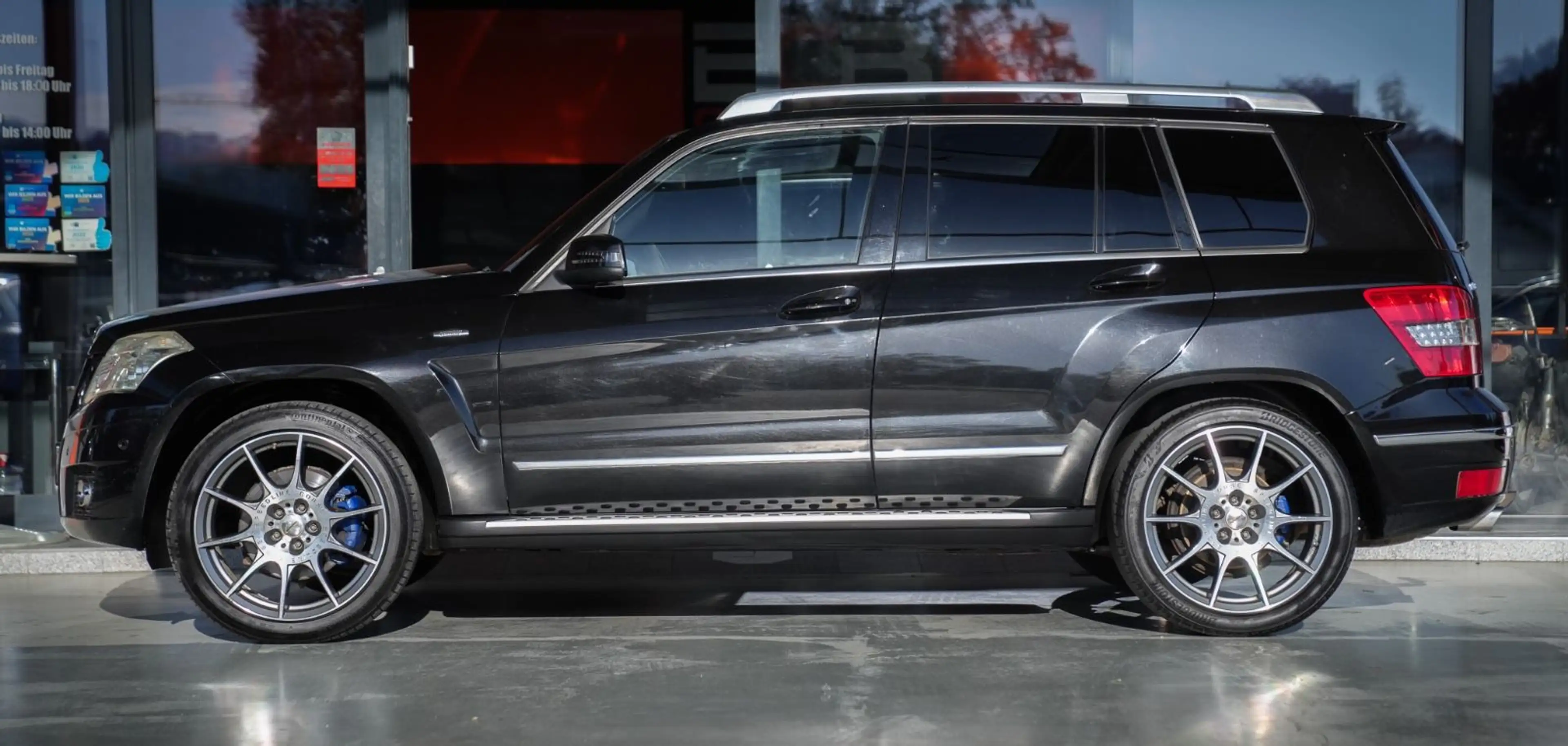 Mercedes-Benz GLK 350 Edition 1 *Temp./SHZ/Klimaaut./AHK* — photo 3