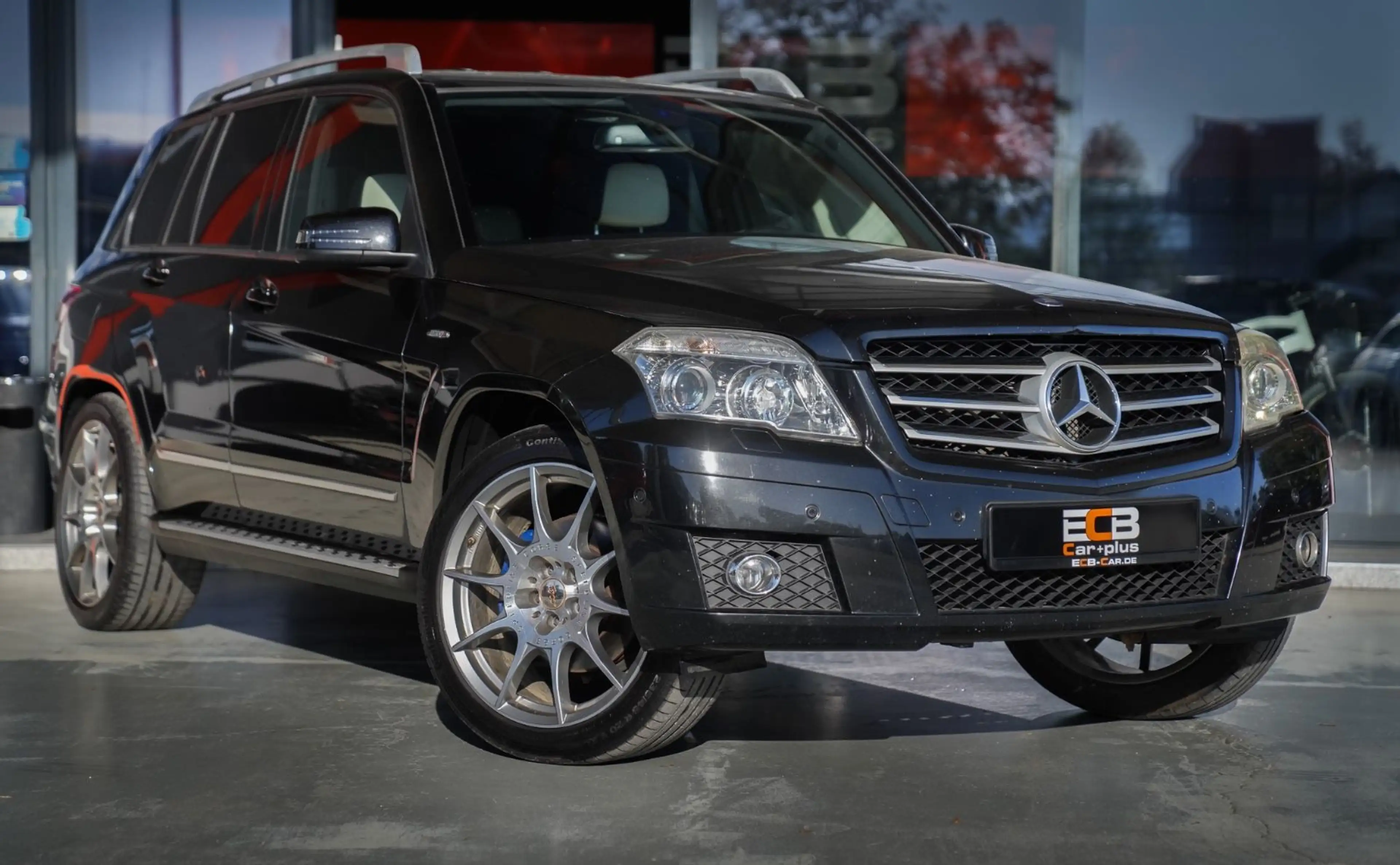 Mercedes-Benz GLK 350 Edition 1 *Temp./SHZ/Klimaaut./AHK* — photo 11