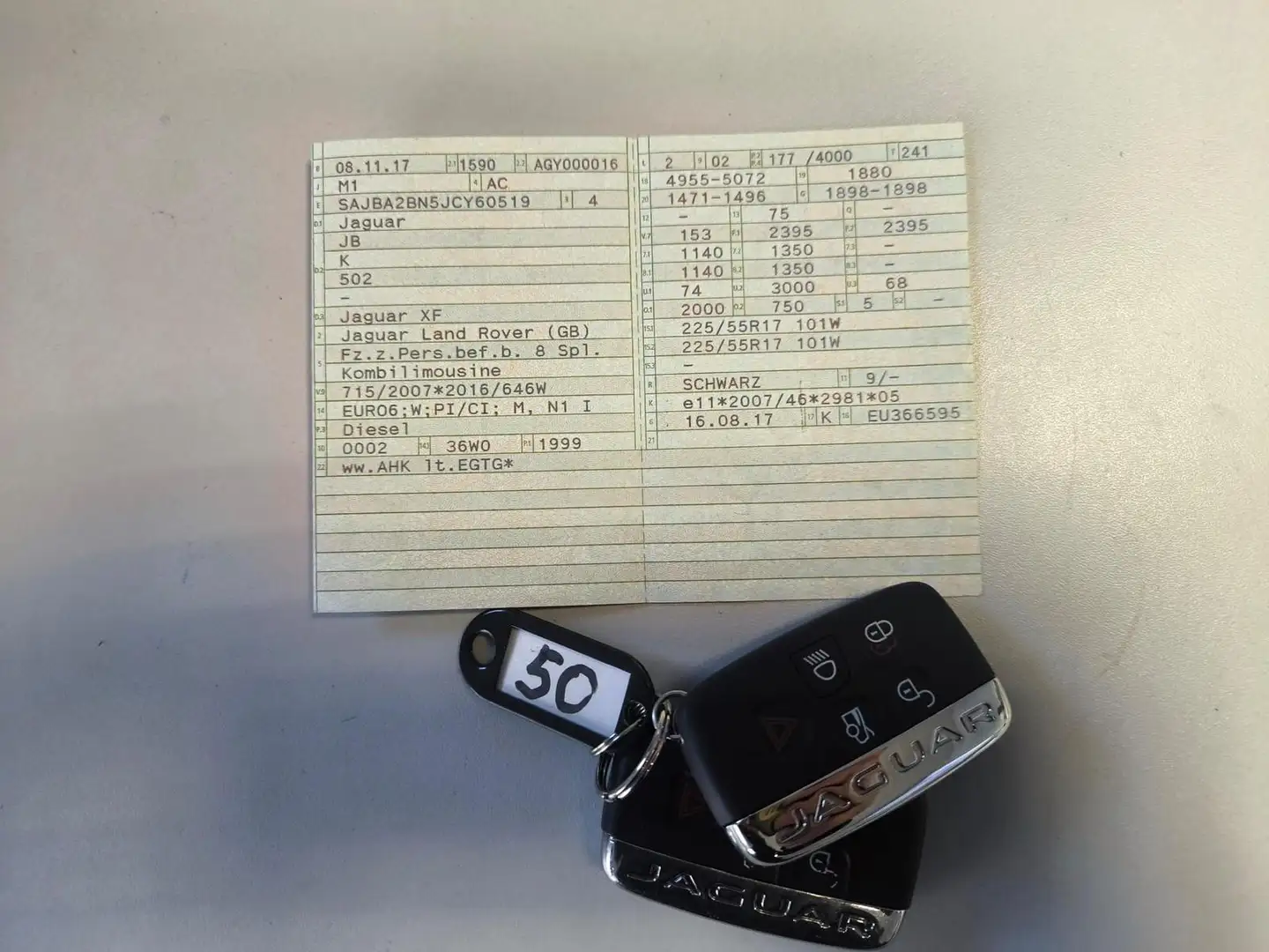 Jaguar XF R-Sport AWD 2.0 D Motorschaden Schwarz - 2