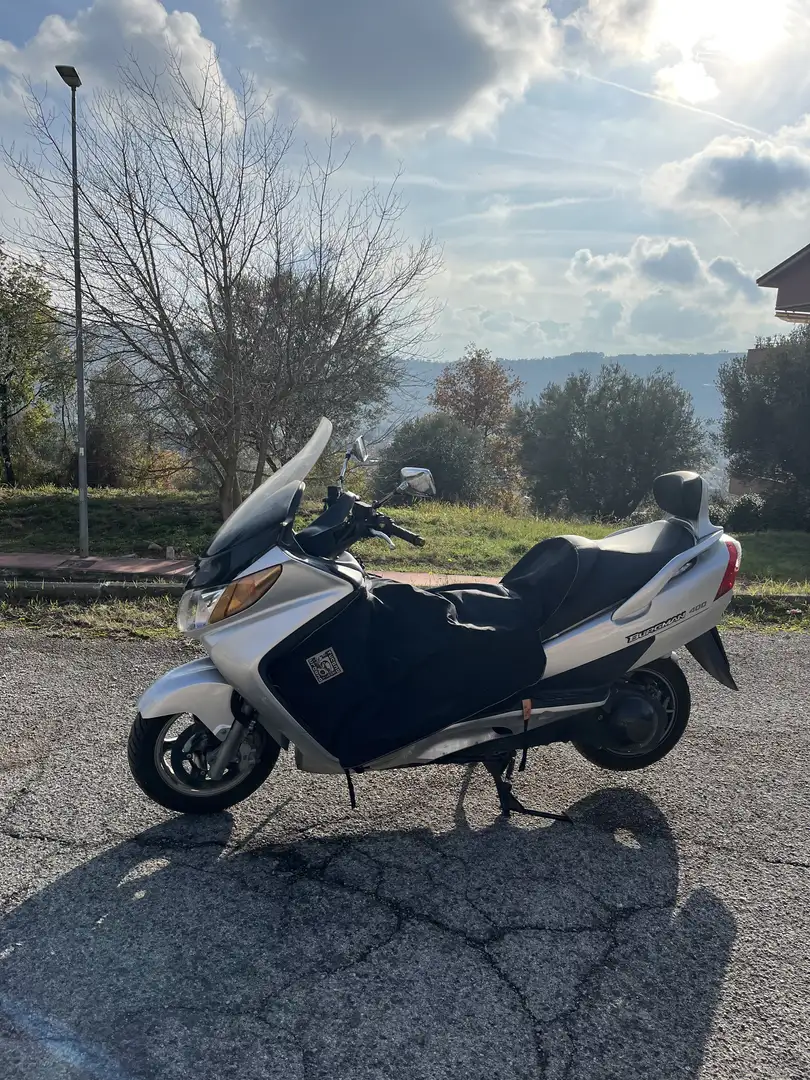 Suzuki Burgman 400 Argento - 2