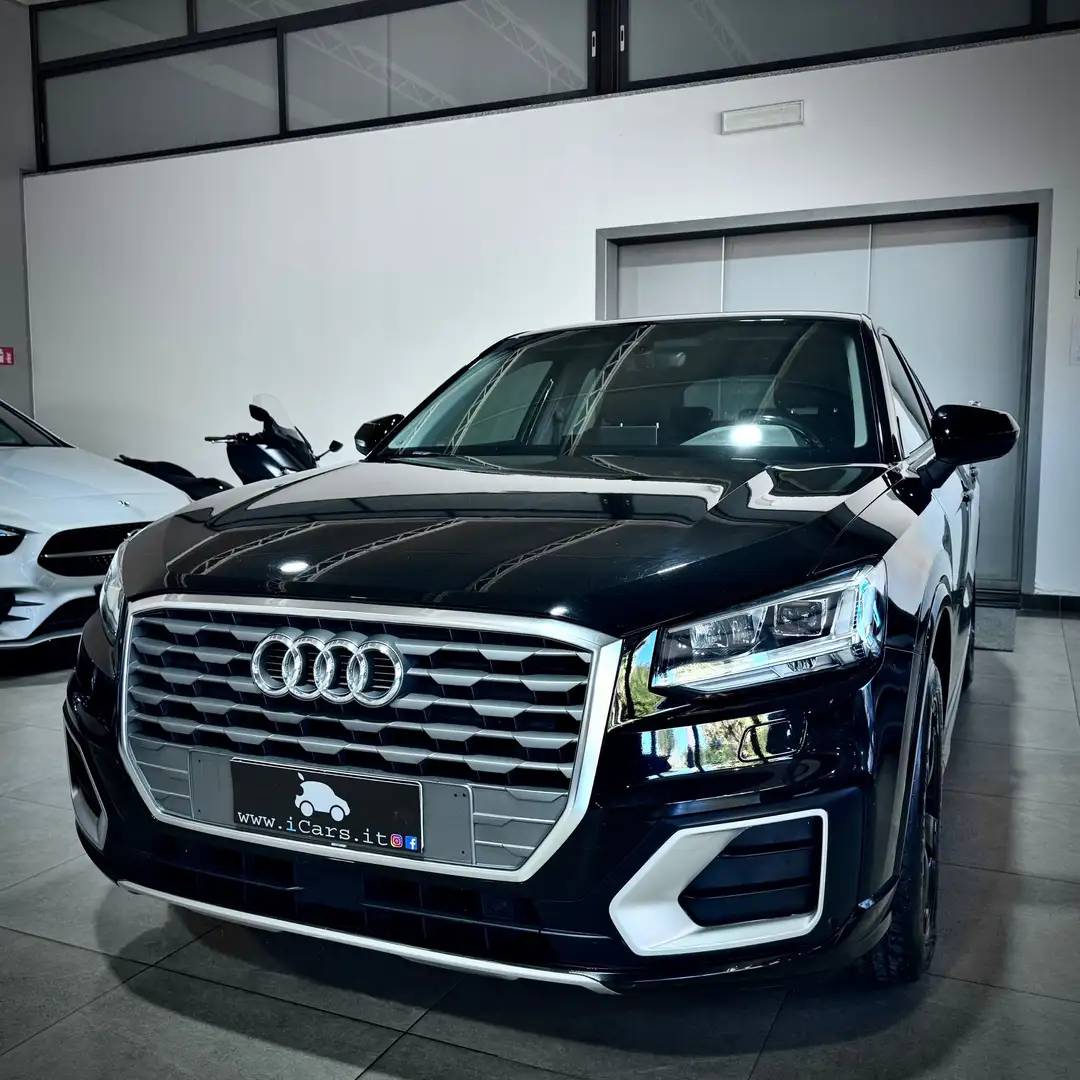 Audi Q2 1.6 TDI 116CV Identity Black Noir - 2