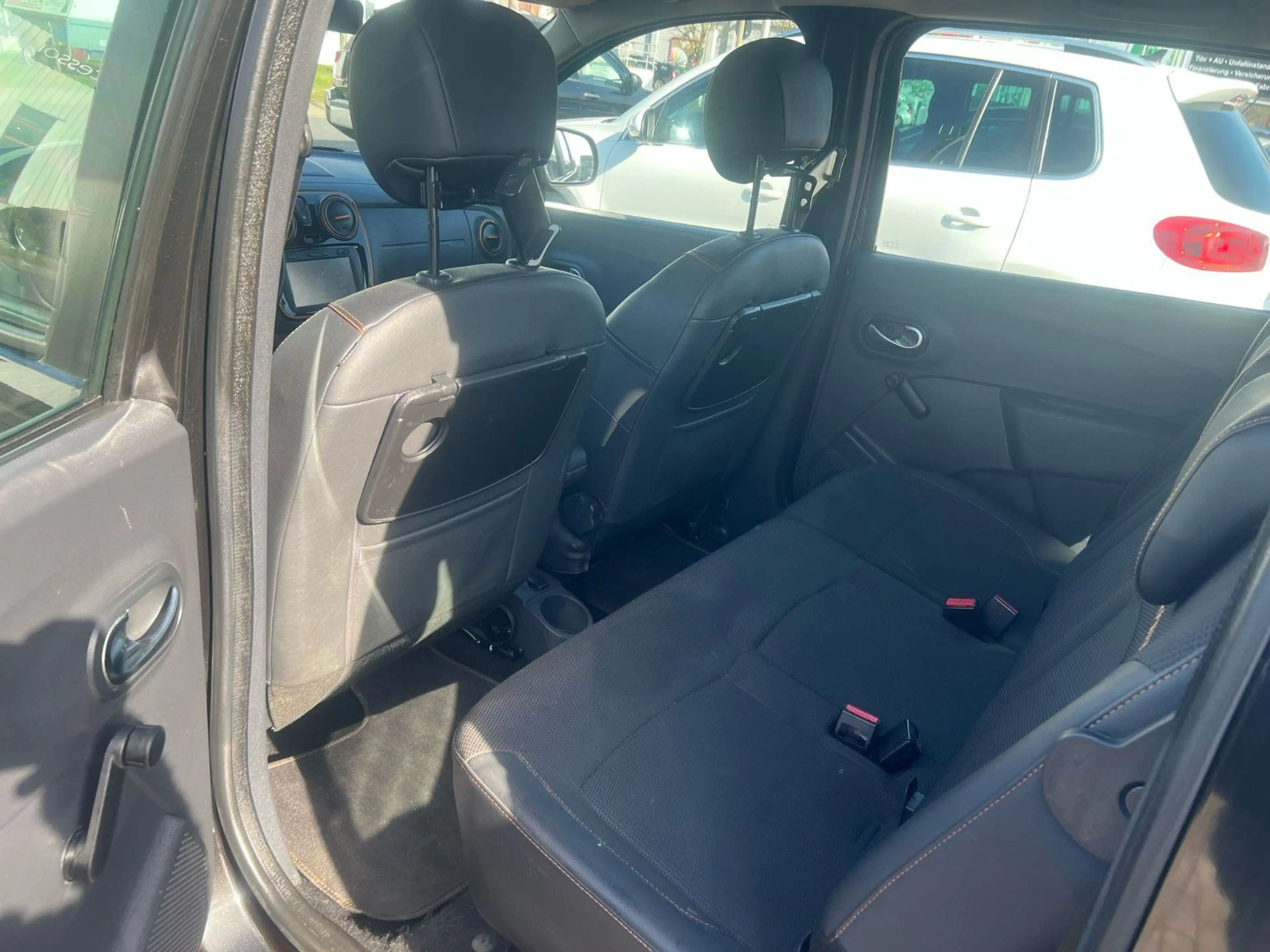 Dacia Lodgy Stepway Celebration Navi Allu Tüv — photo 10