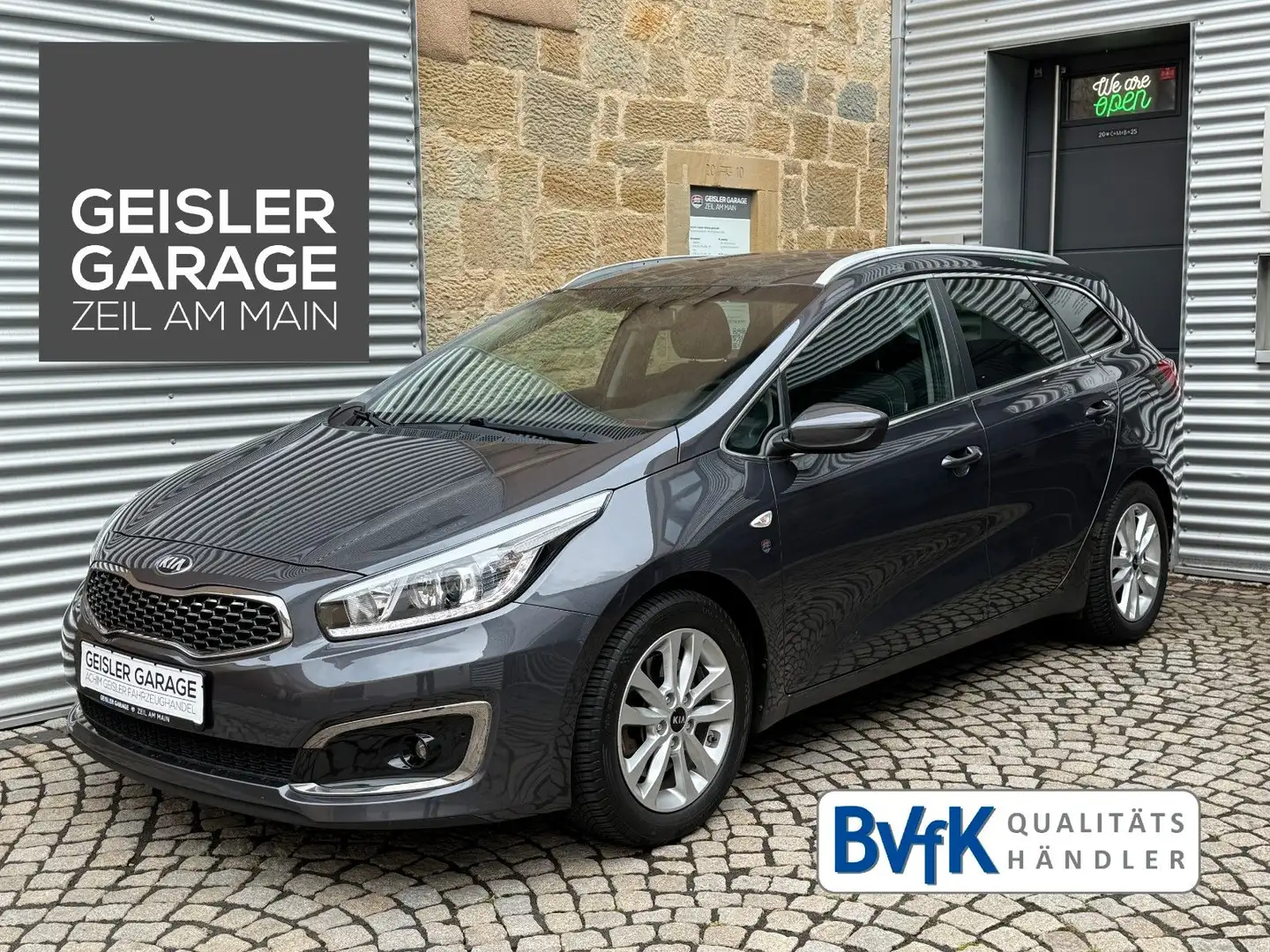 Kia Ceed SW / cee'd SW Ceed Sportswagon Dream Team Navi CarPlay Cam PDC Gris - 1