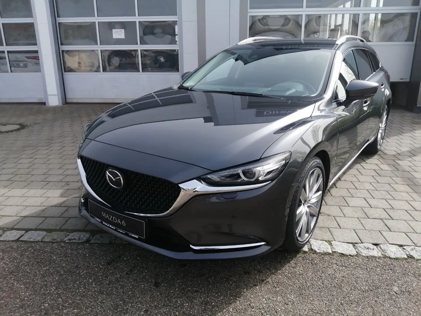 Mazda 6 2.5L SKYACTIV G 194 Grau - 1