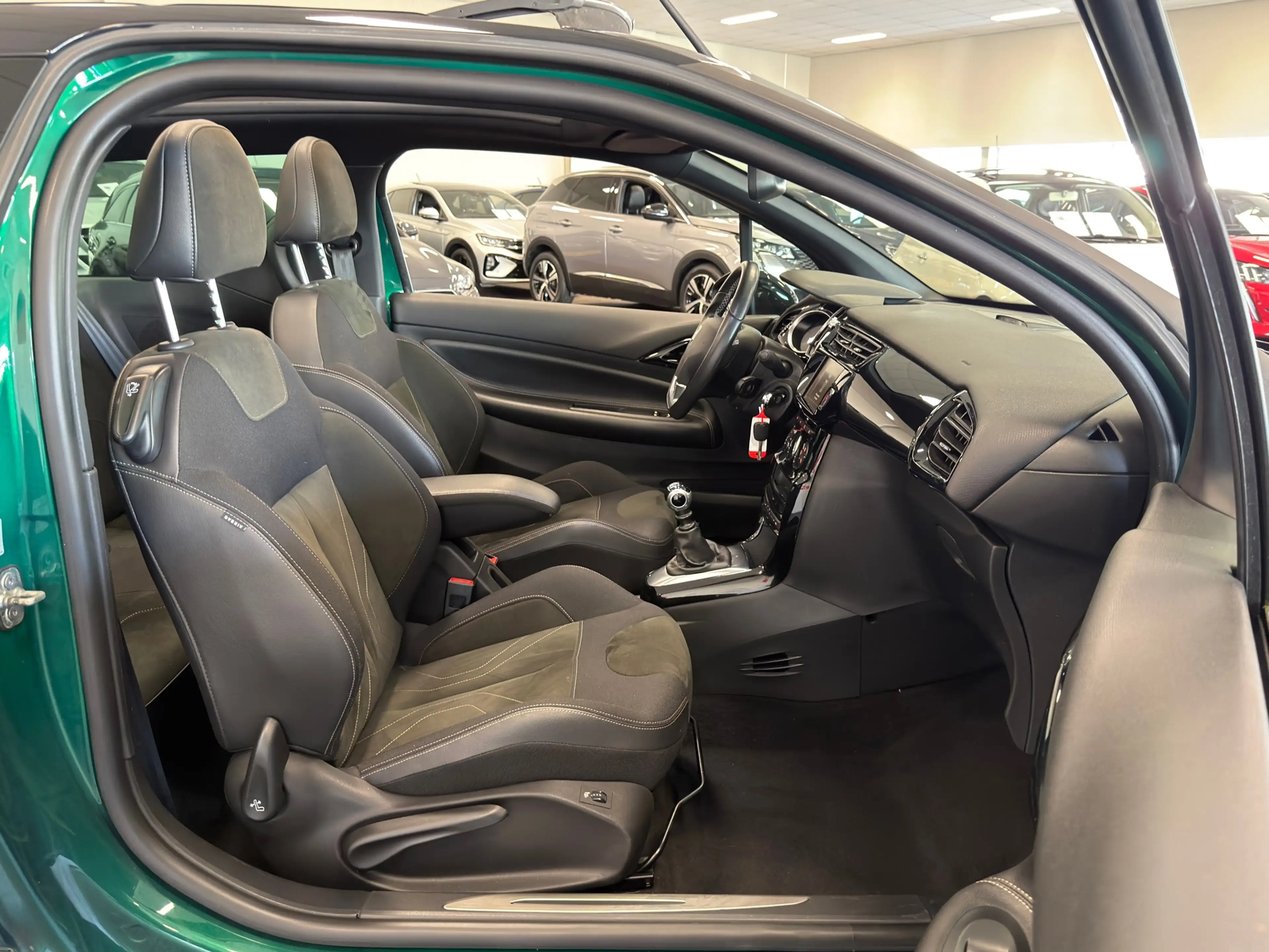 DS Automobiles DS 3 Cabrio 1.2 PureTech Shine| NAVIGATIE, CAMERA, CRUI — photo 14