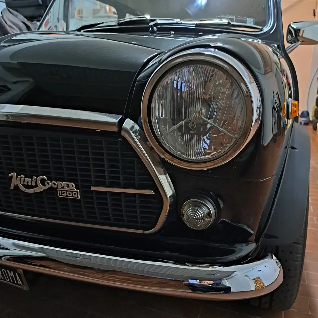 Innocenti Mini Cooper 1300 Export Schwarz - 1