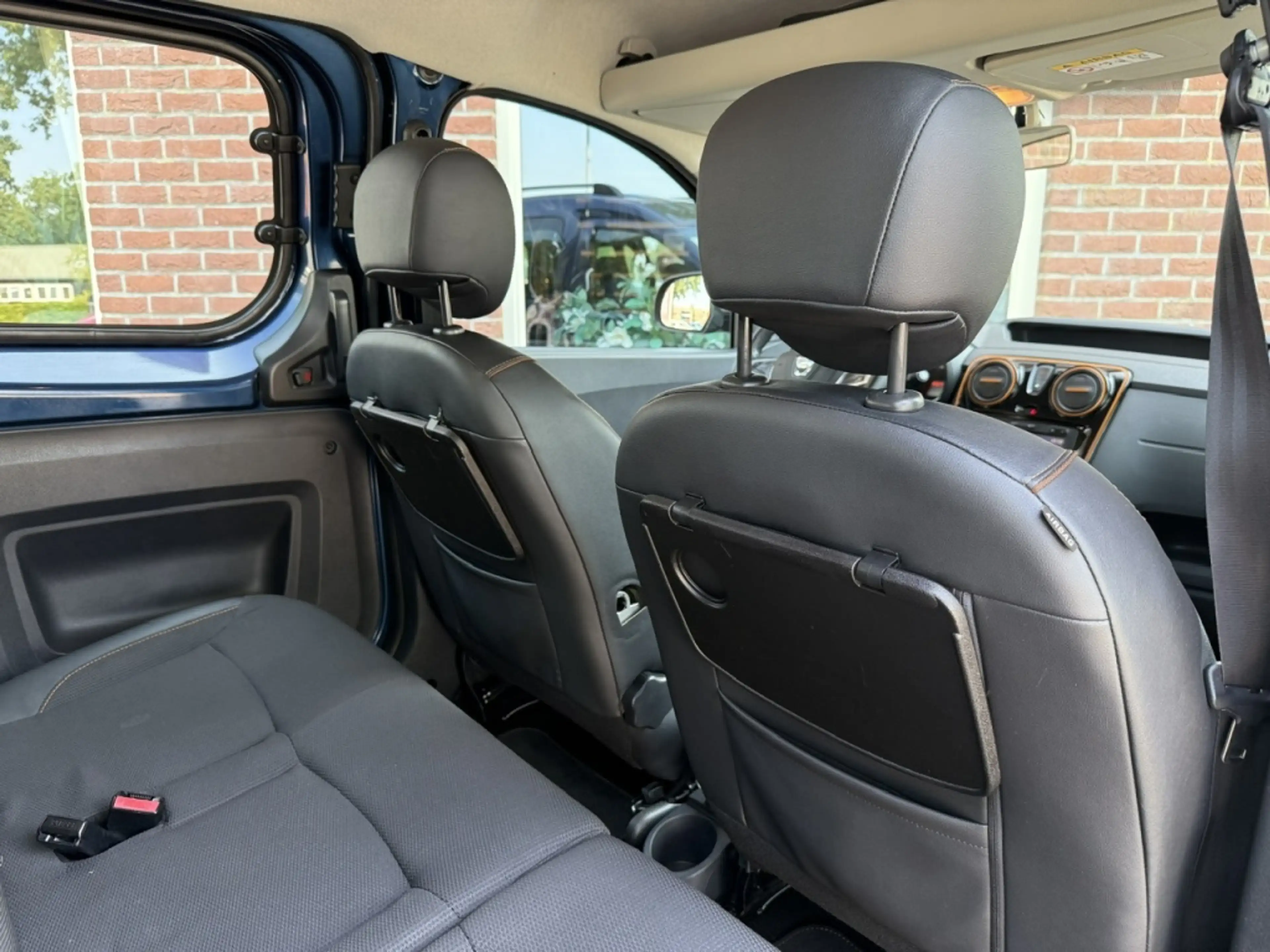 Dacia Dokker 1.2 TCe S&S Ambiance NIEUWE APK / RIJDT GOED / AIR — photo 31